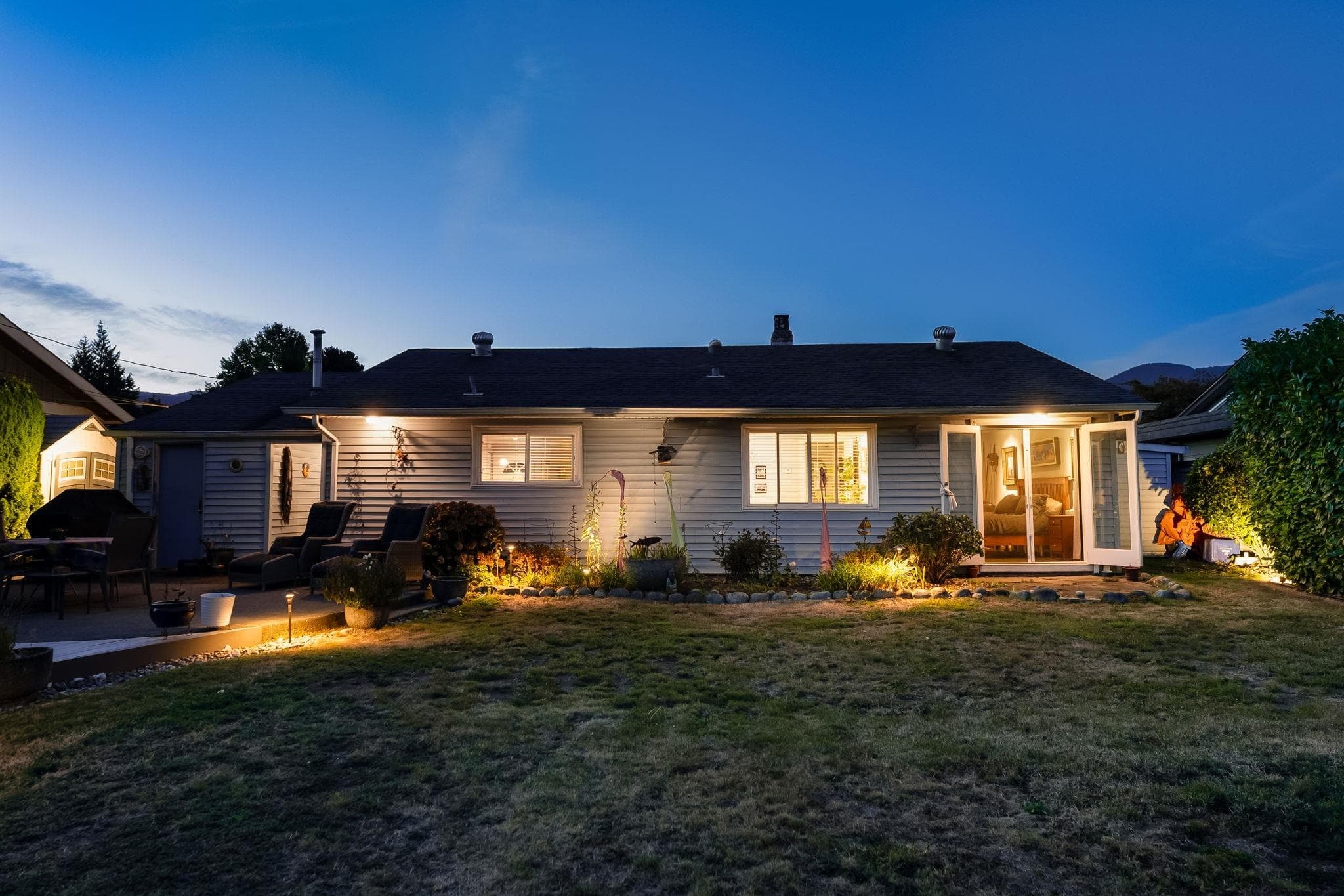 1283 Pinewood Crescent, North Vancouver, V7P 1G1 — photo 5