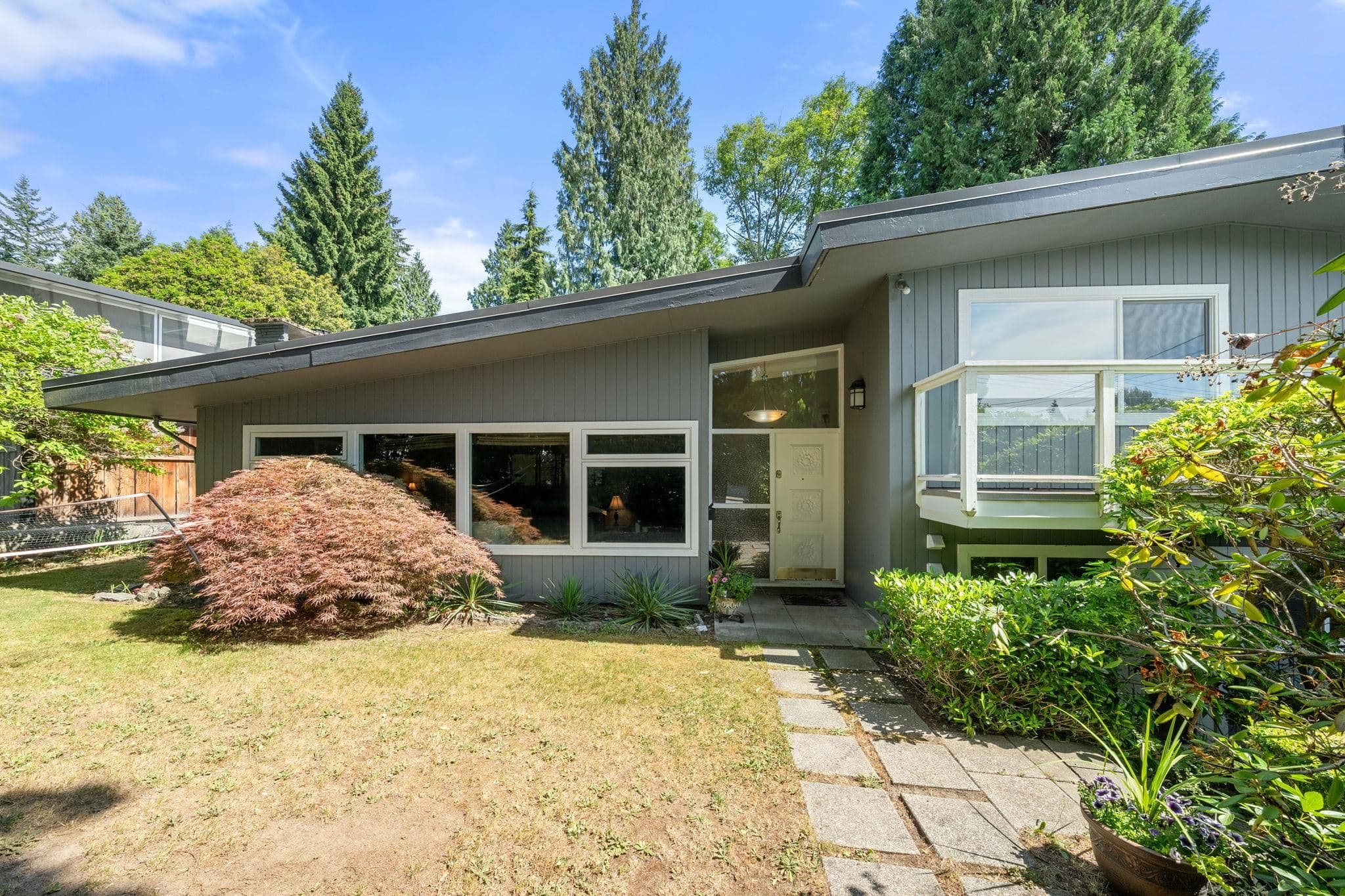 3920 Delbrook Avenue, North Vancouver, V7N 3Z8 — photo 1