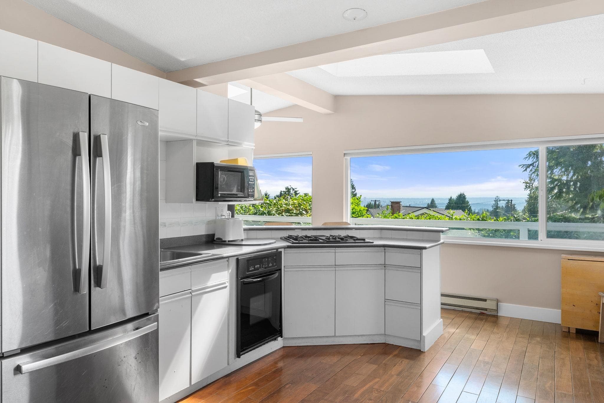 3920 Delbrook Avenue, North Vancouver, V7N 3Z8 — photo 4