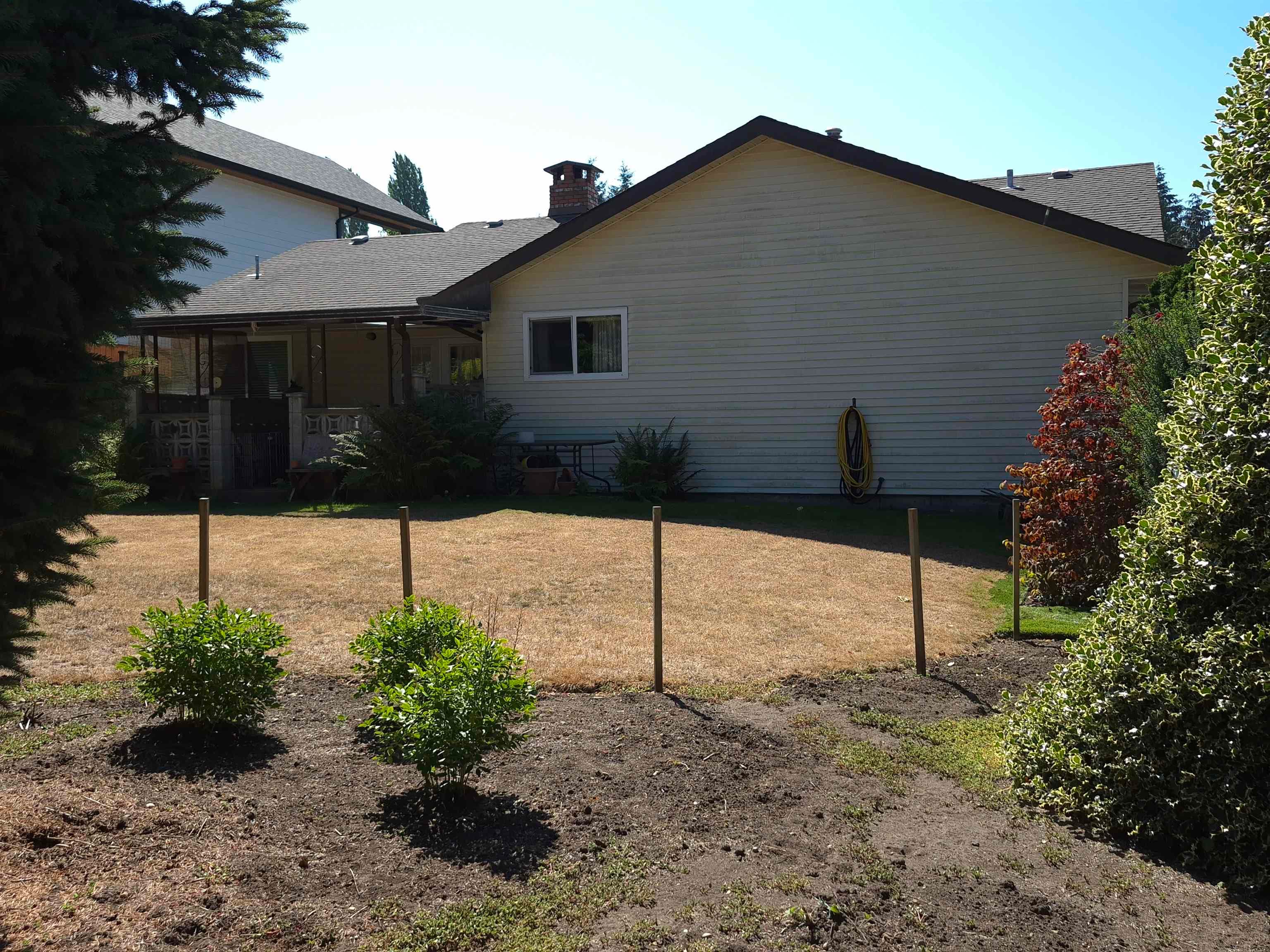 12719 17a Avenue, Surrey, V4A 5T5 — photo 2