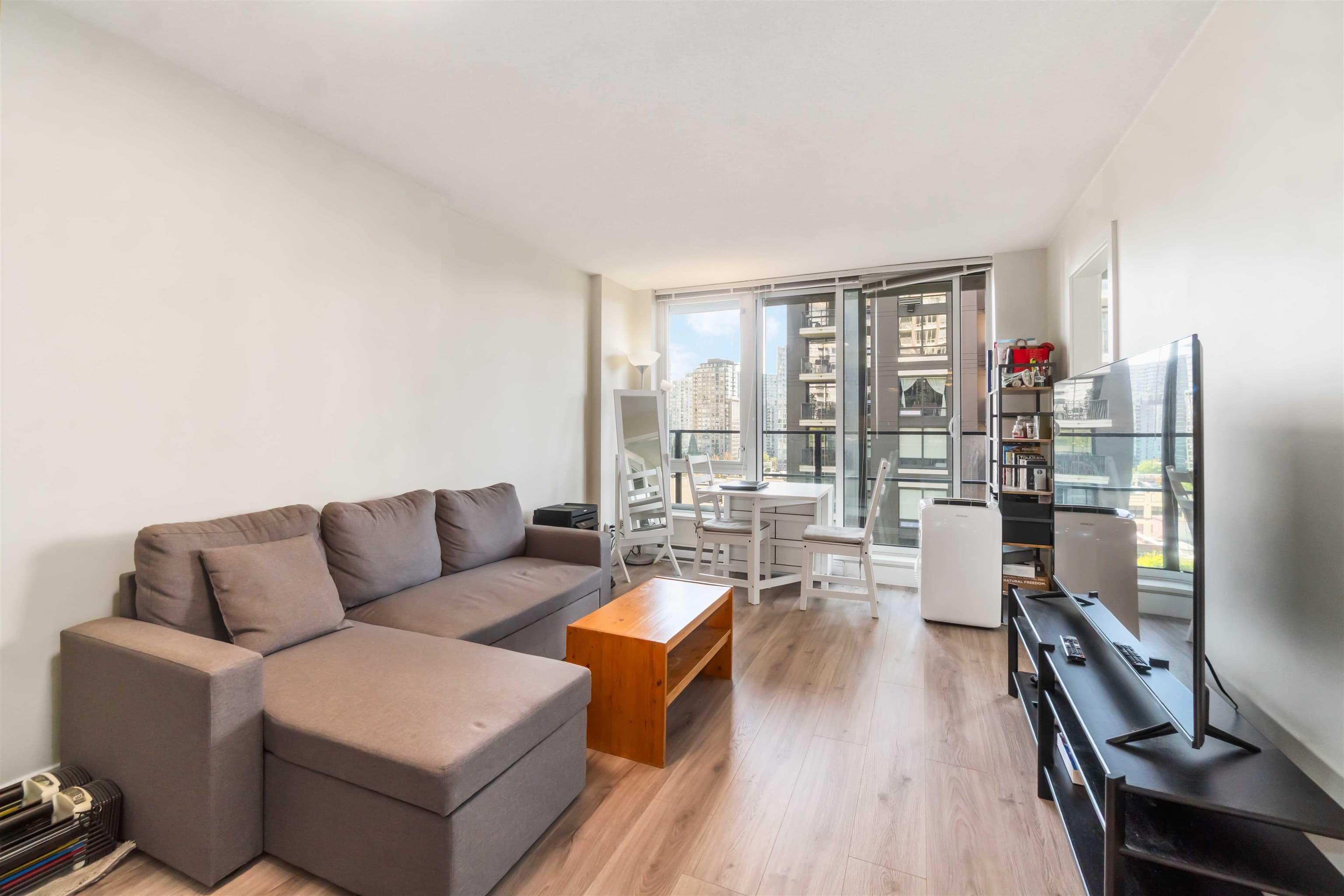 813 - 1088 Richards Street, Vancouver, V6B 0J8 — photo 3