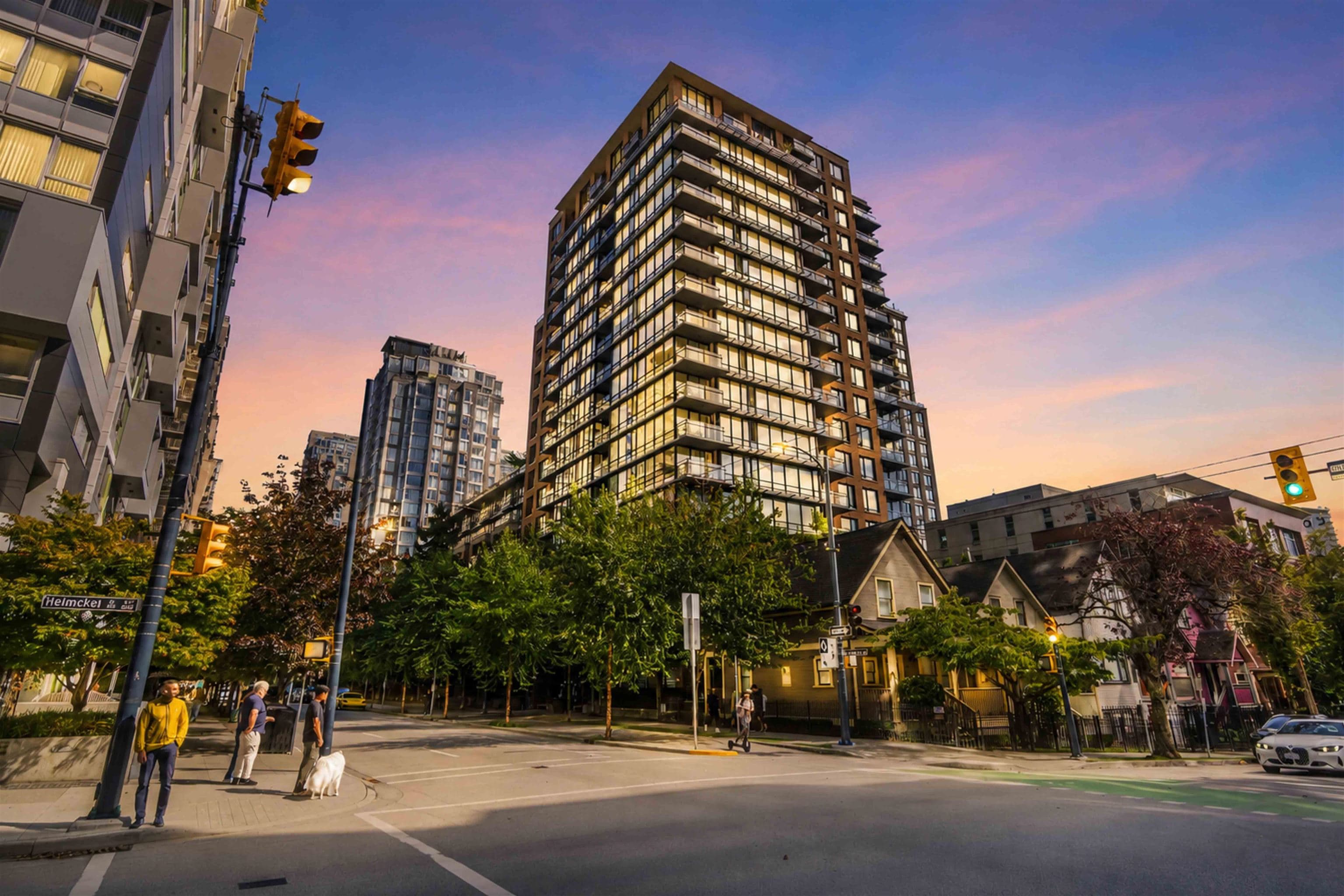 813 - 1088 Richards Street, Vancouver, V6B 0J8 — photo 1