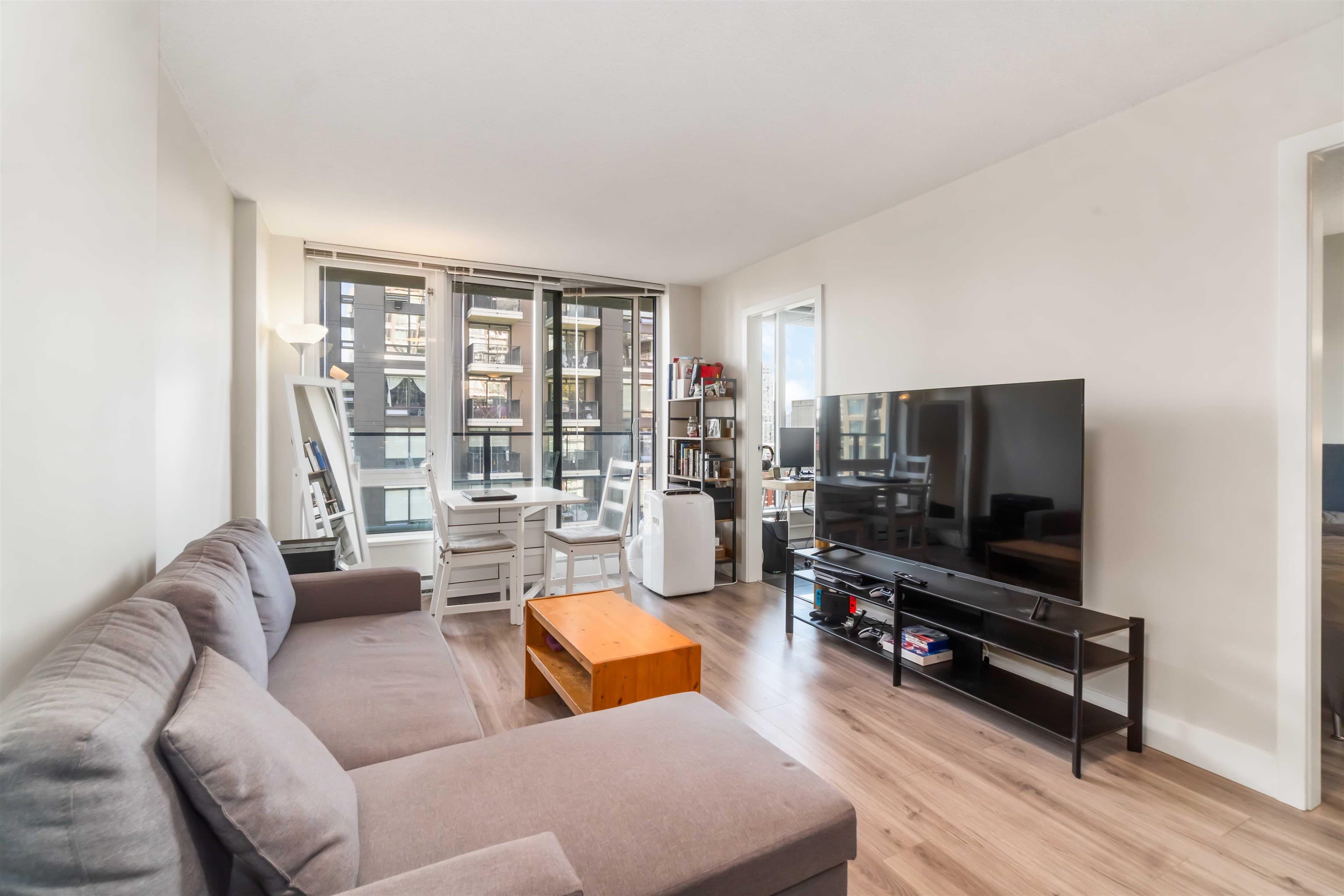 813 - 1088 Richards Street, Vancouver, V6B 0J8 — photo 5