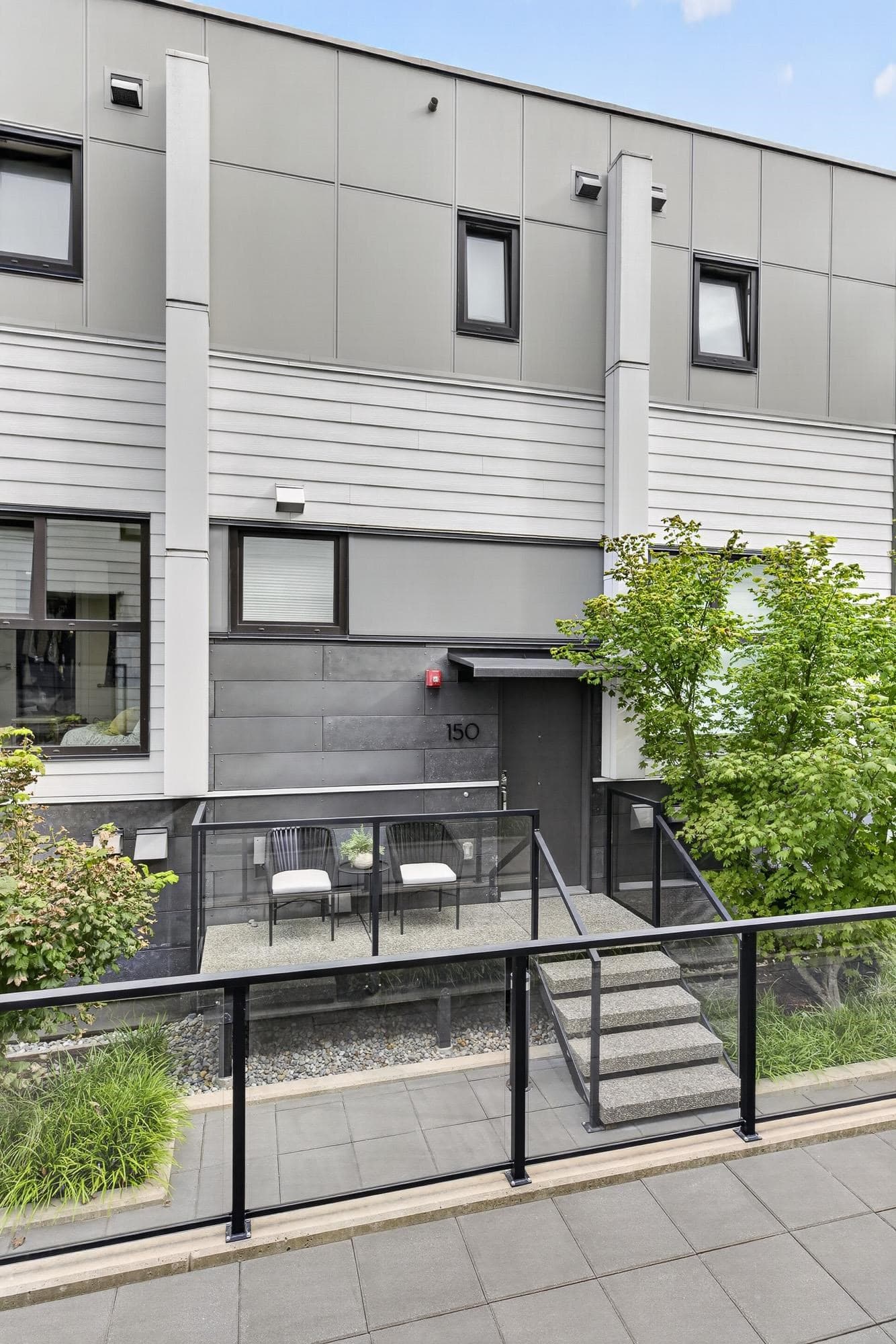 150 W Woodstock Avenue, Vancouver, V5Y 0N1 — photo 4