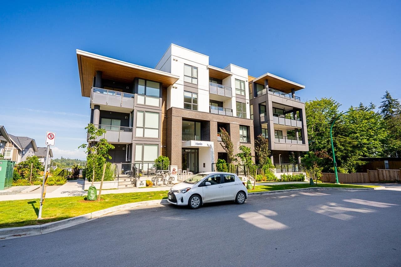 516 - 19577 65b Avenue, Surrey, V4N 6Y3 — photo 2