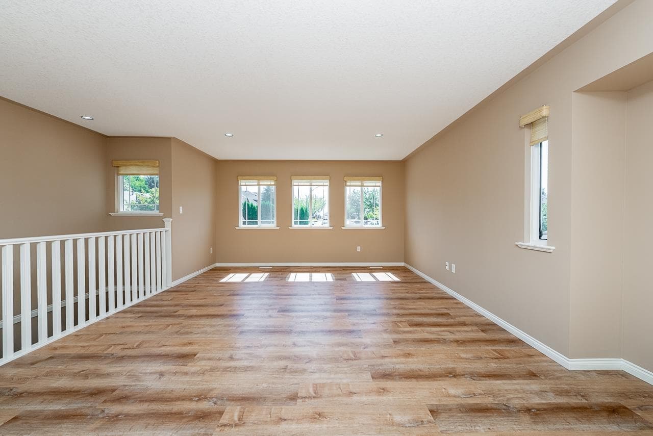 8480 Doerksen Drive, Mission, V2V 7C4 — photo 5