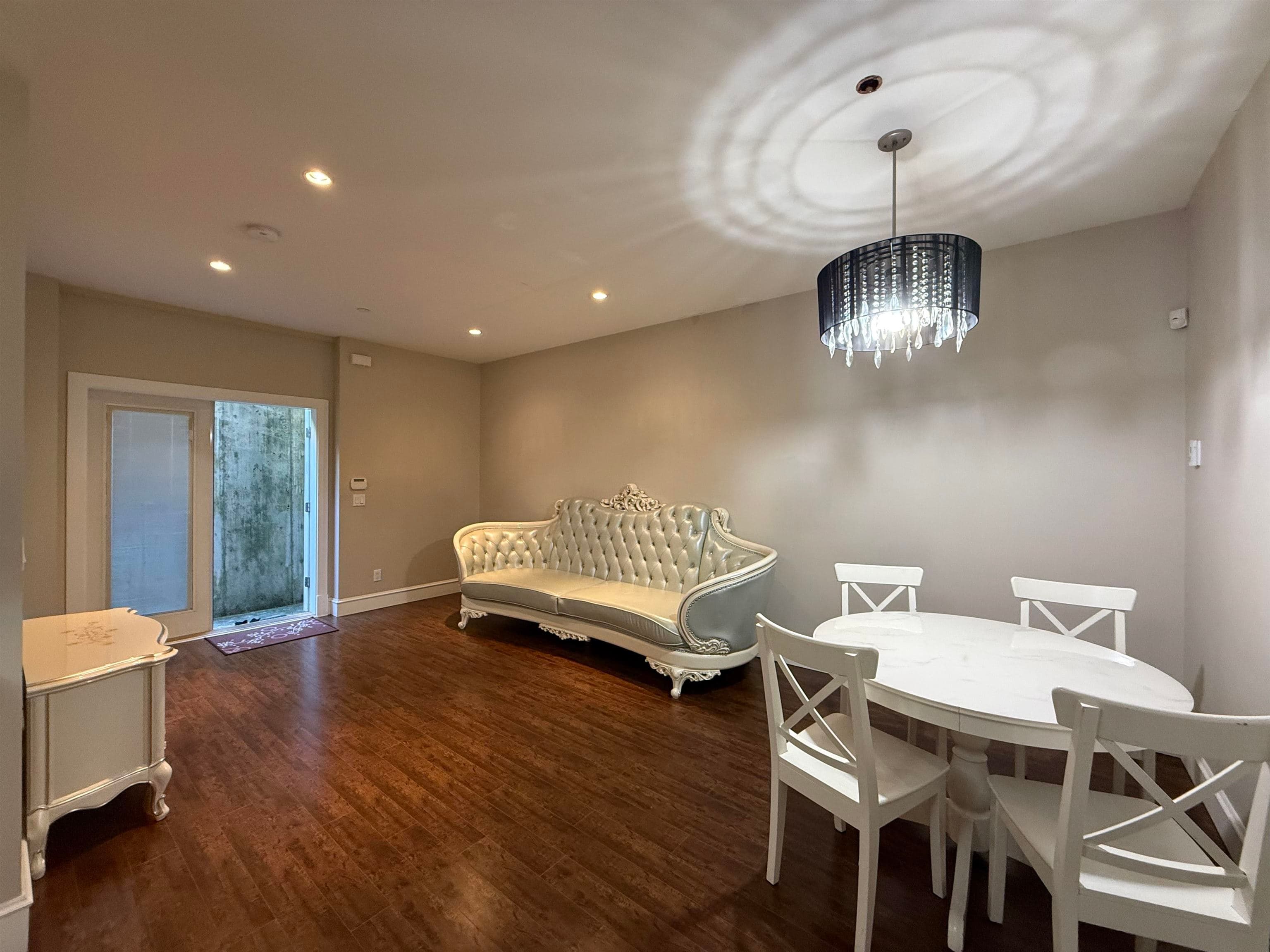 Basement Suite - 1498 Palmerston Avenue, West Vancouver, V7T 2H7 — photo 3