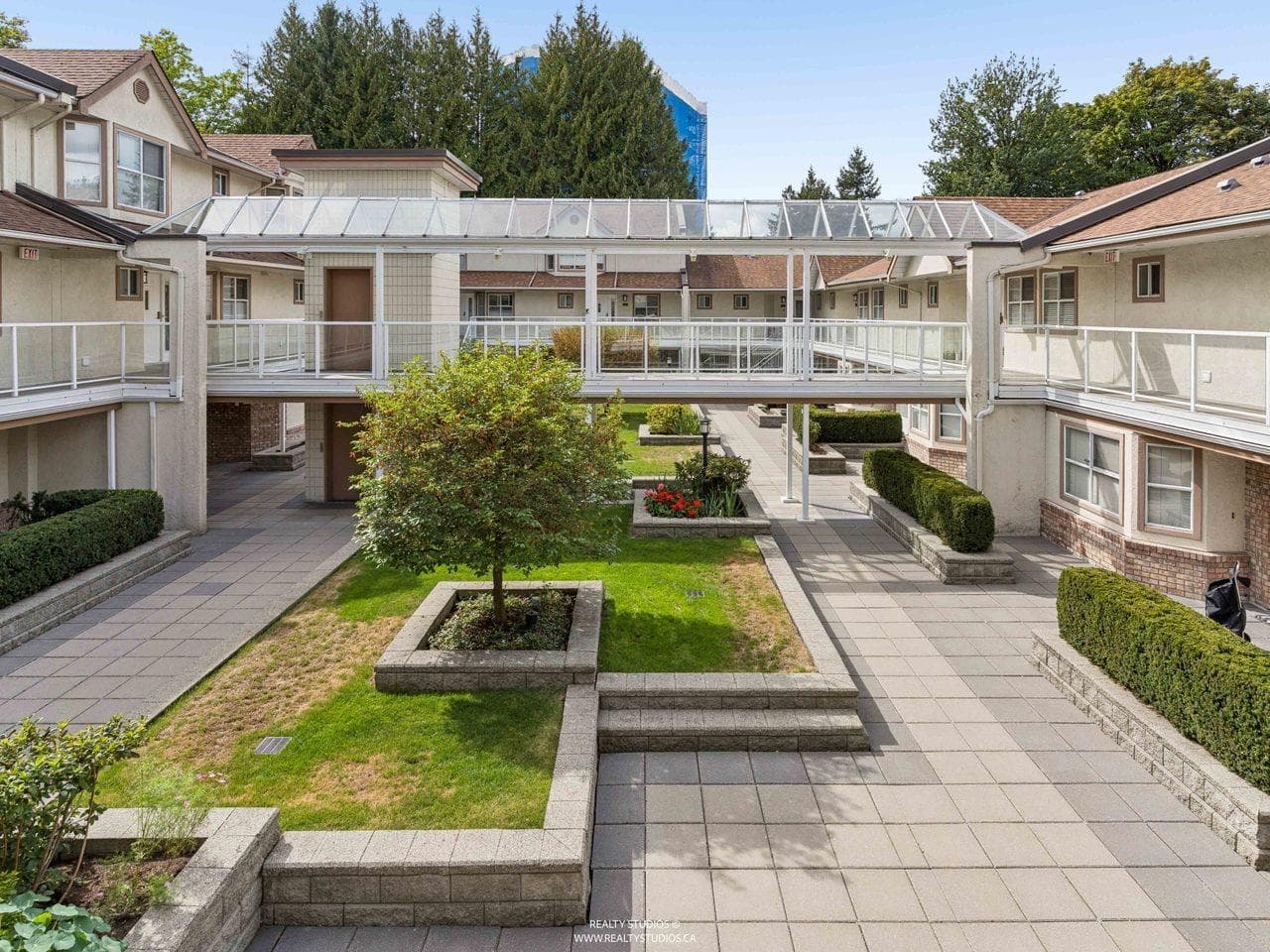21 - 5575 Patterson Avenue, Burnaby, V5H 2M6 — photo 2