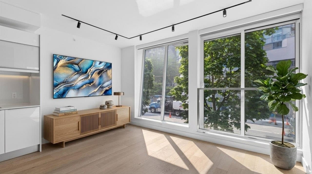 206 - 1477 W Pender Street, Vancouver, V6G 2S3 — photo 1