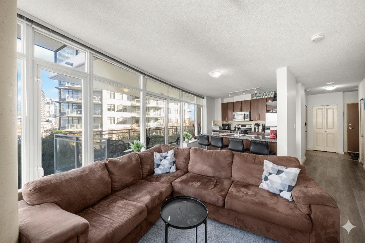 1006 - 898 Carnarvon Street, New Westminster, V3M 0C3 — photo 1