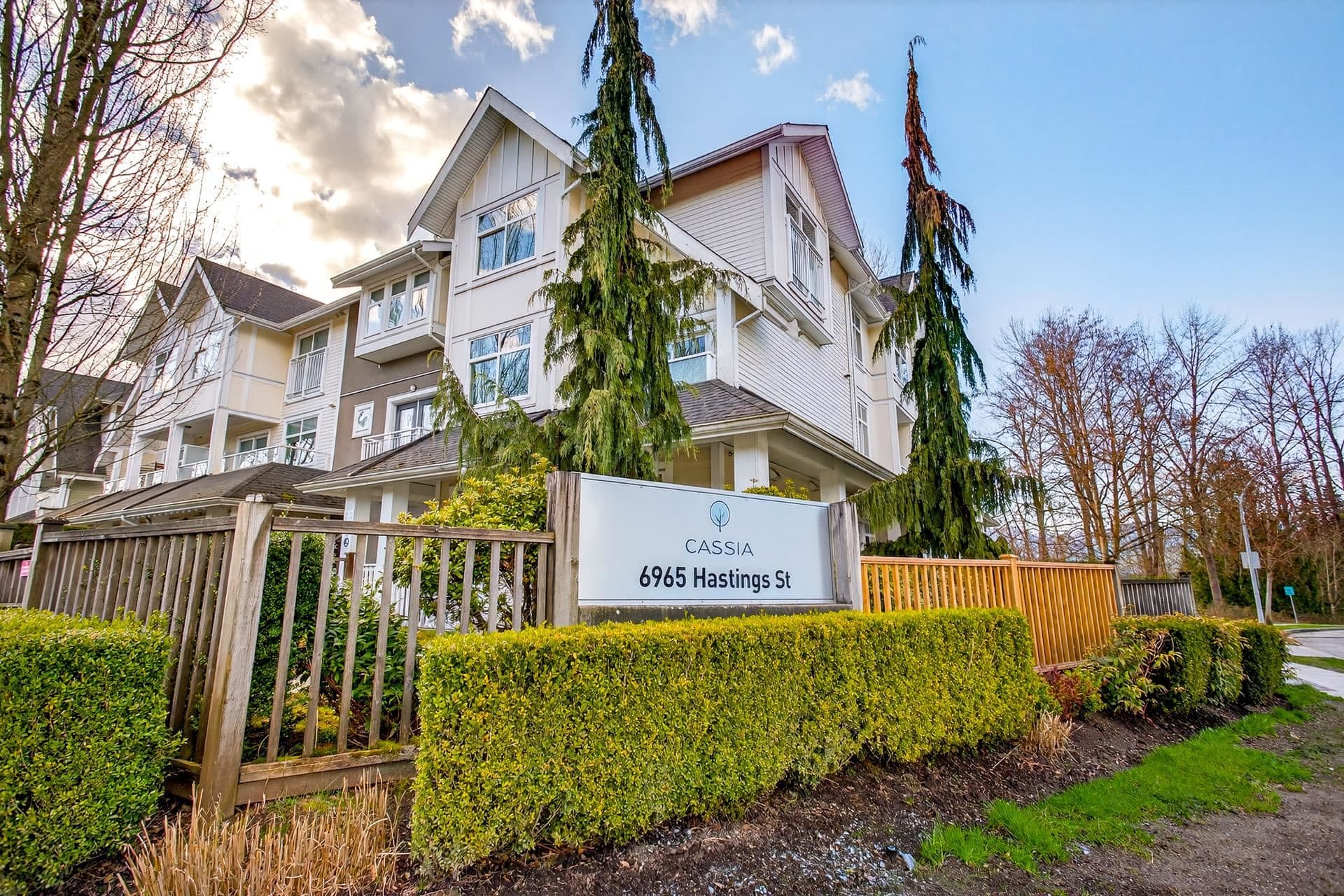 8 - 6965 Hastings Street, Burnaby