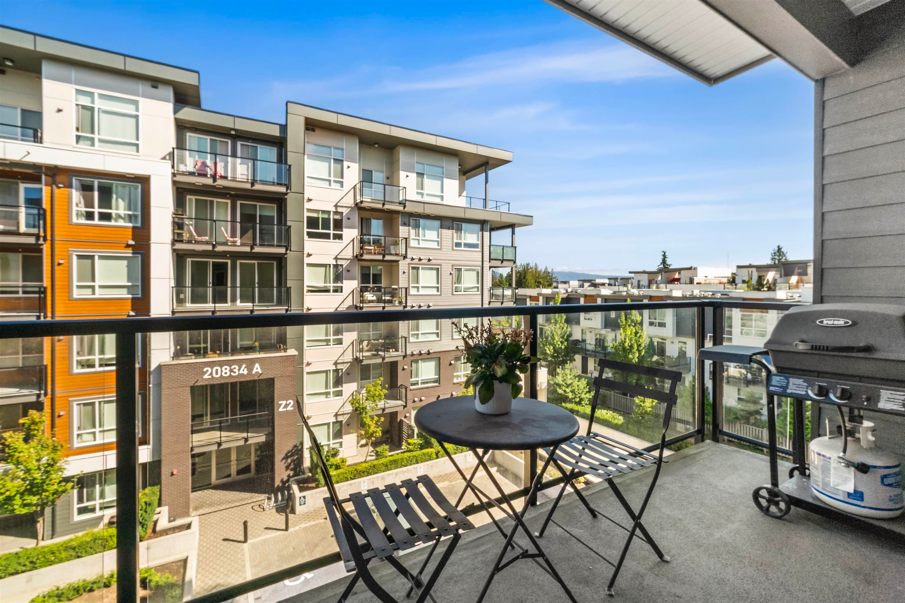 A413 - 20834 80 Avenue, Langley
