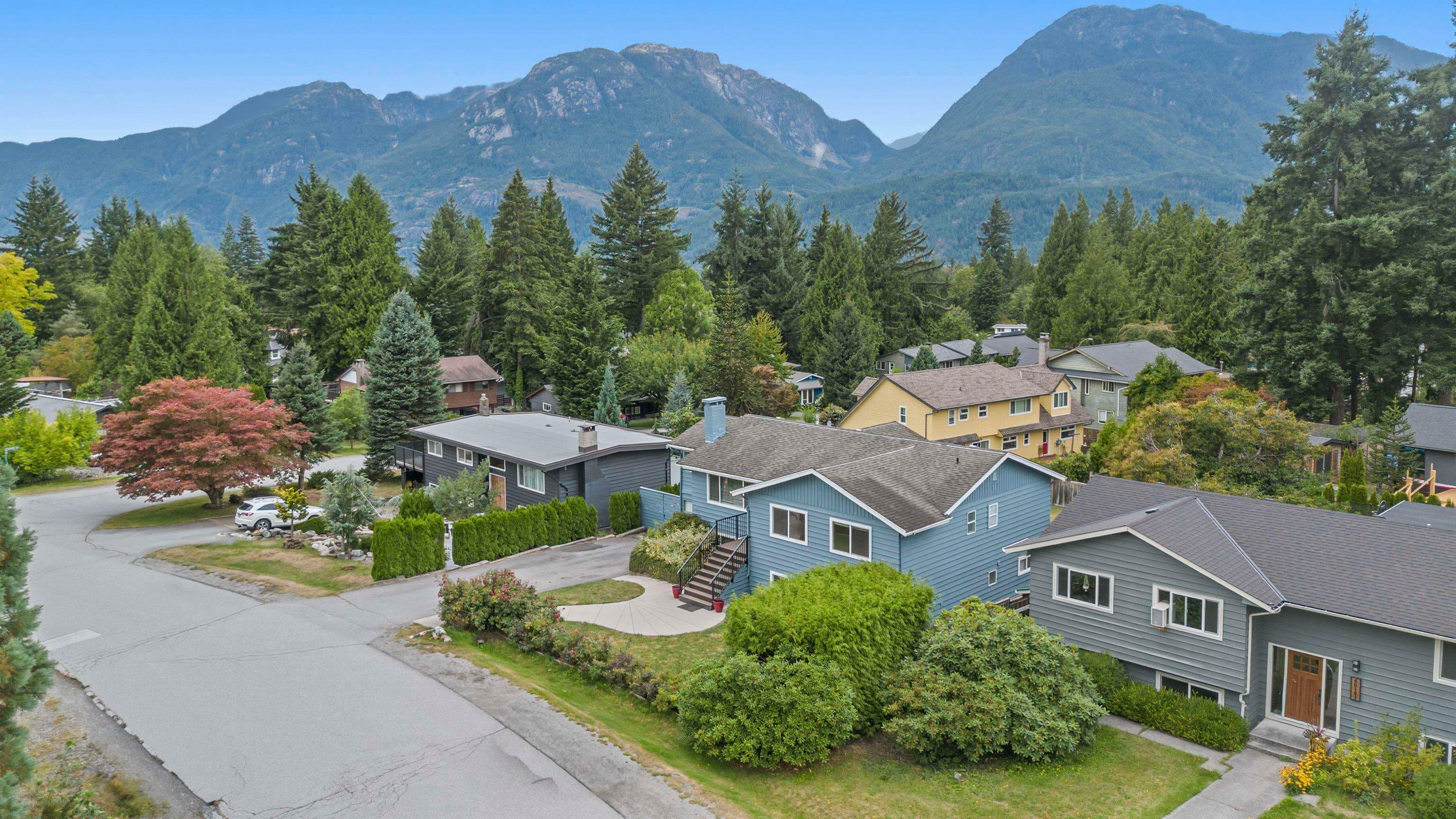 40185 Kintyre Drive, Garibaldi Highlands, V8B 0J6 — photo 2