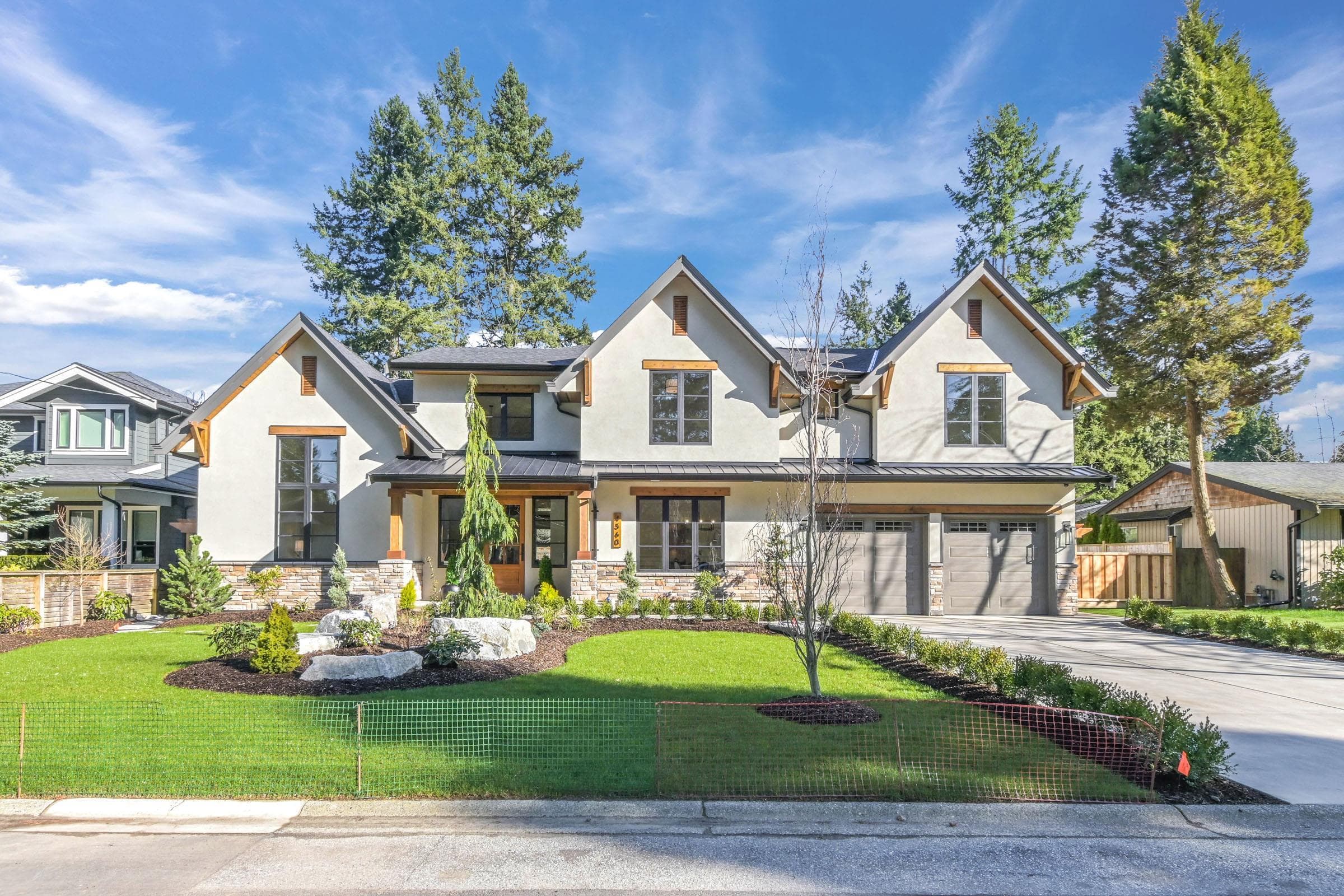 4560 198 Street, Langley, V3A 1E8 — photo 2