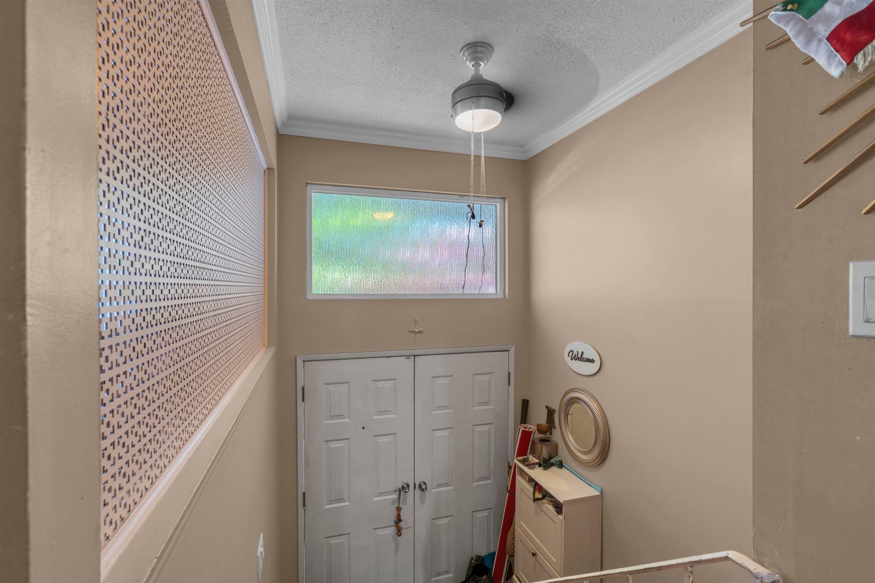 1825 Brunette Avenue, Coquitlam, V3K 1H3 — photo 2