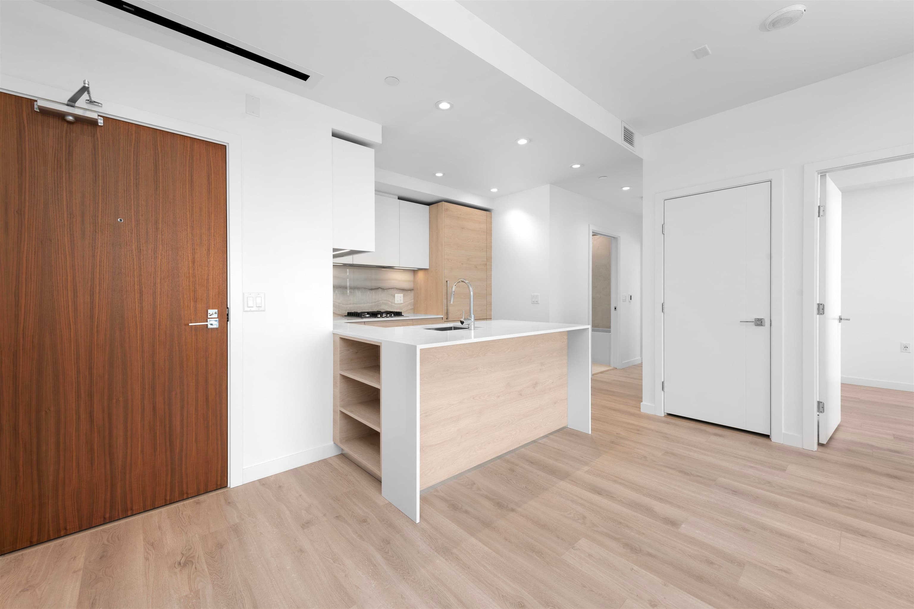 4001 - 680 Quayside Drive, New Westminster, V3M 0P2 — photo 5