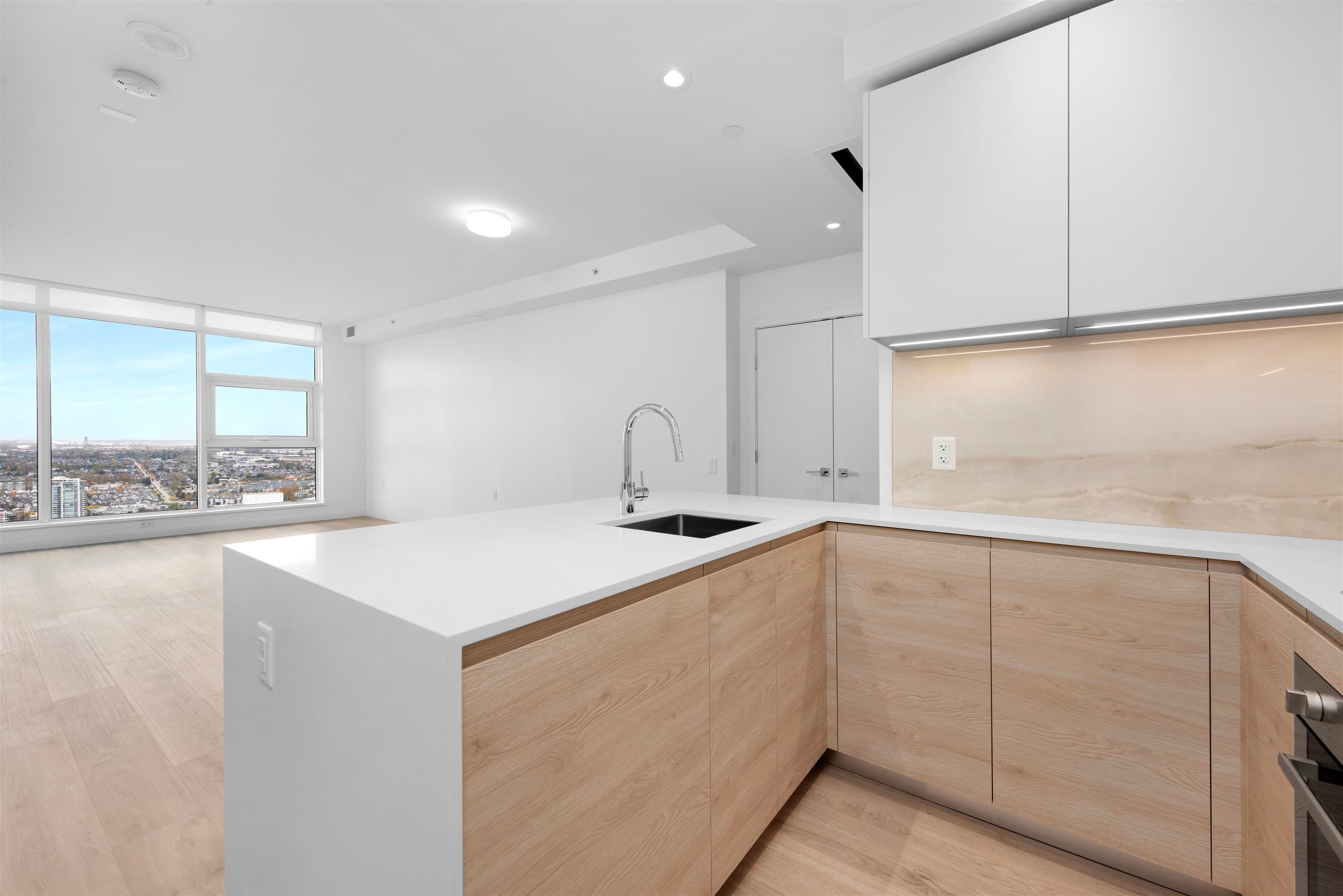 4001 - 680 Quayside Drive, New Westminster, V3M 0P2 — photo 4