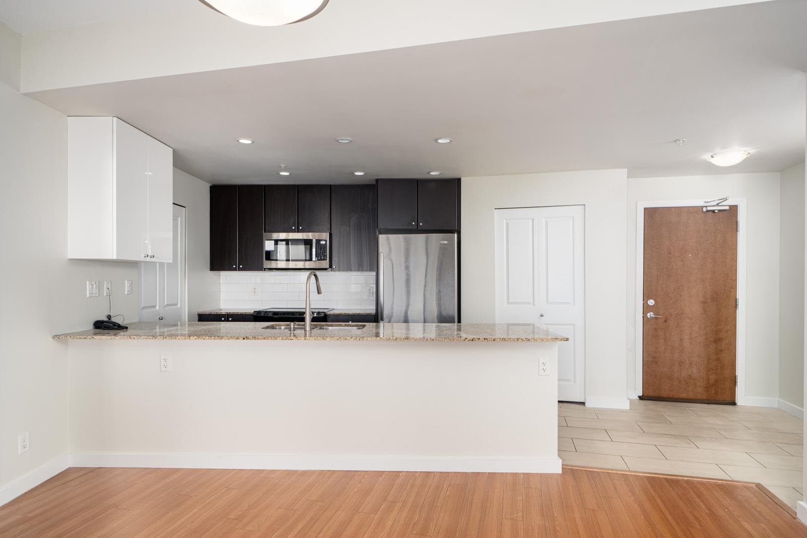 207 - 225 Francis Way, New Westminster, V3L 0G1 — photo 5