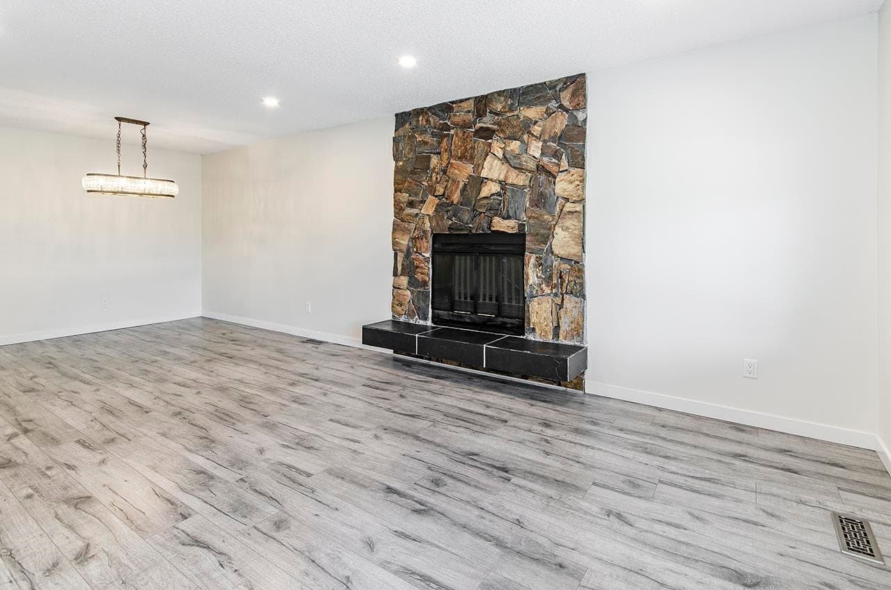 Upper Level - 1220 Nestor Street, Coquitlam, V3E 1H6 — photo 3