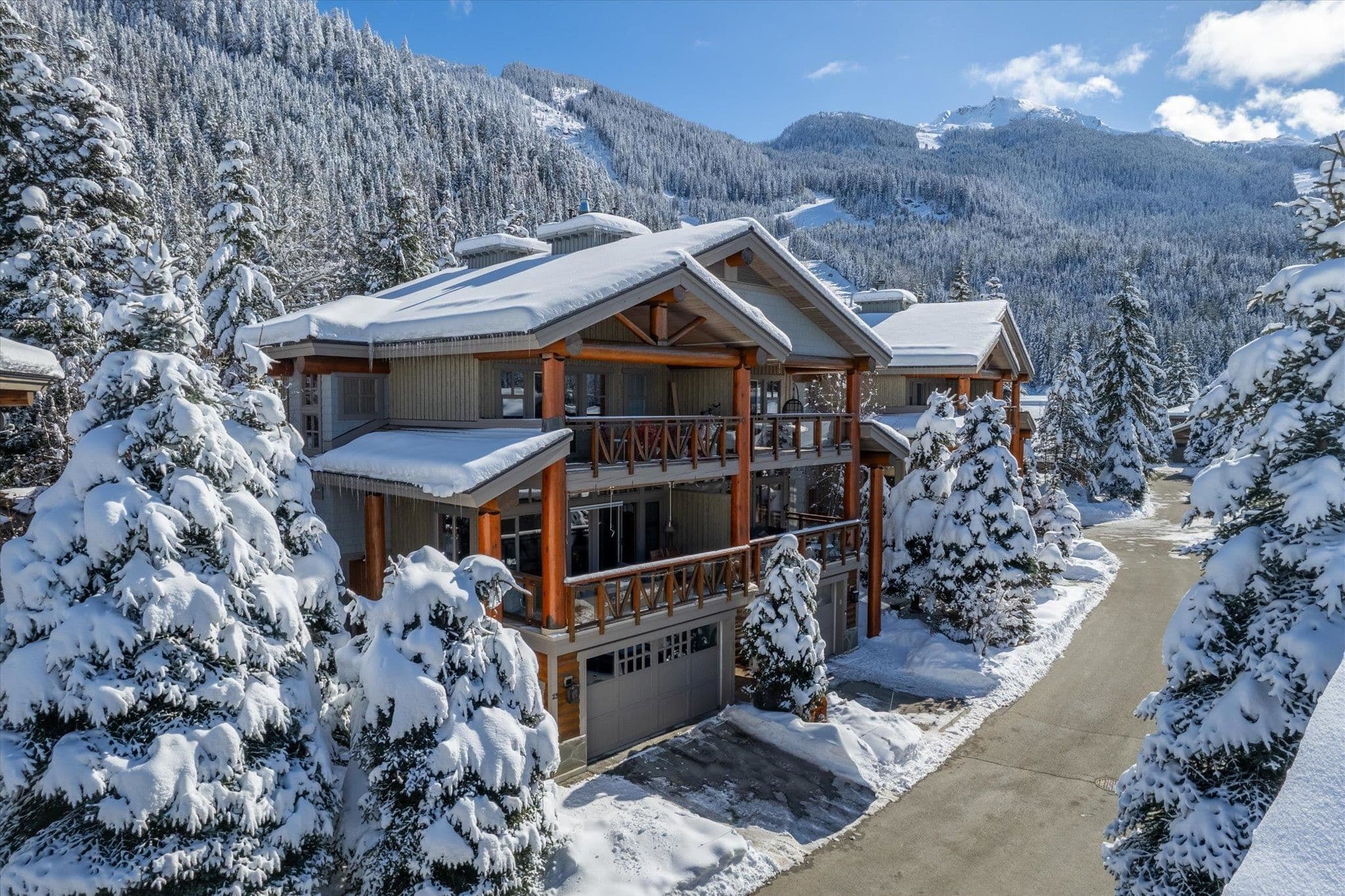 23 - 2324 Taluswood Place, Whistler, V8E 0R1 — photo 1