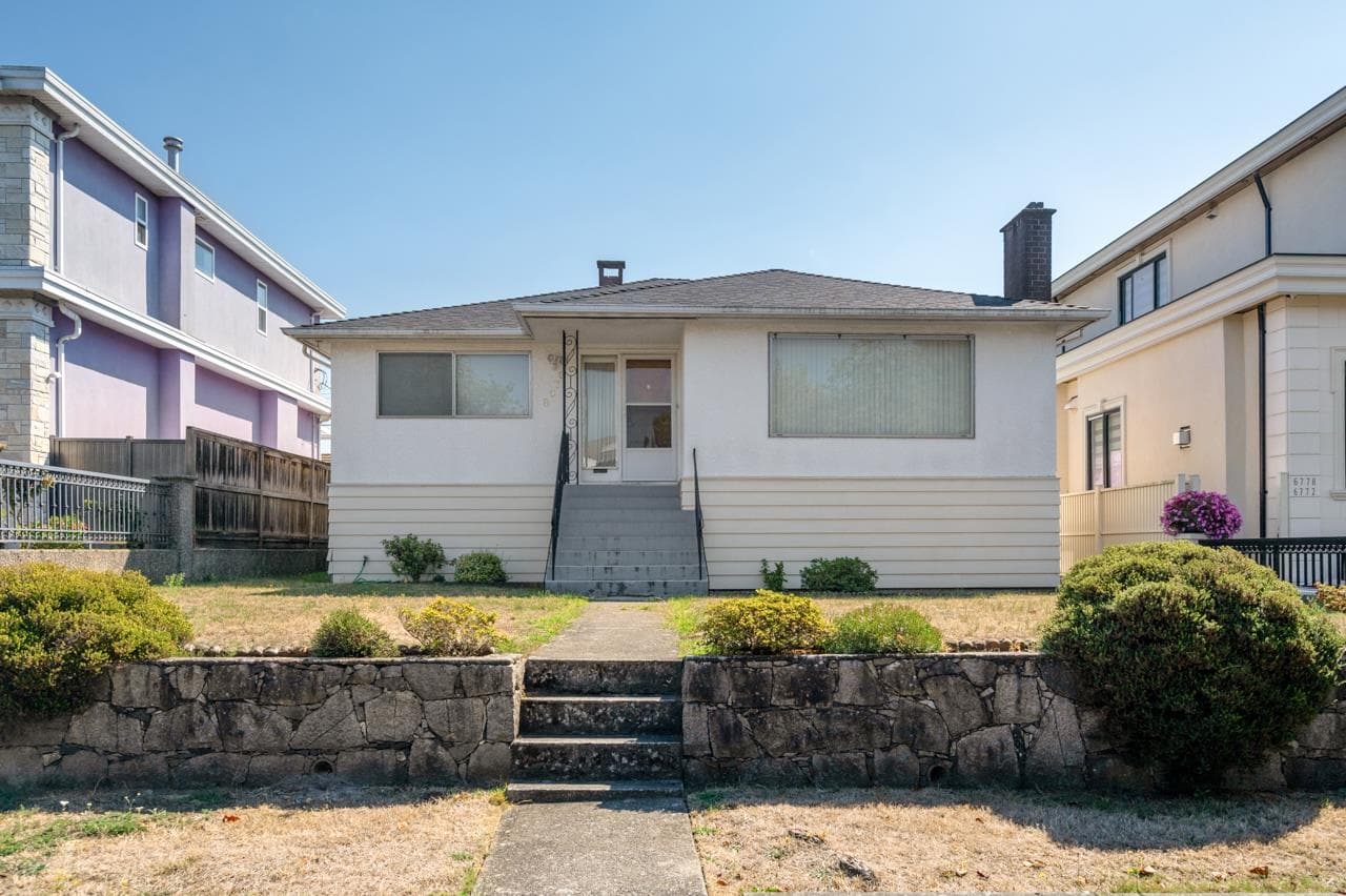 6758 Killarney Street, Vancouver, V5S 2Y3 — photo 1
