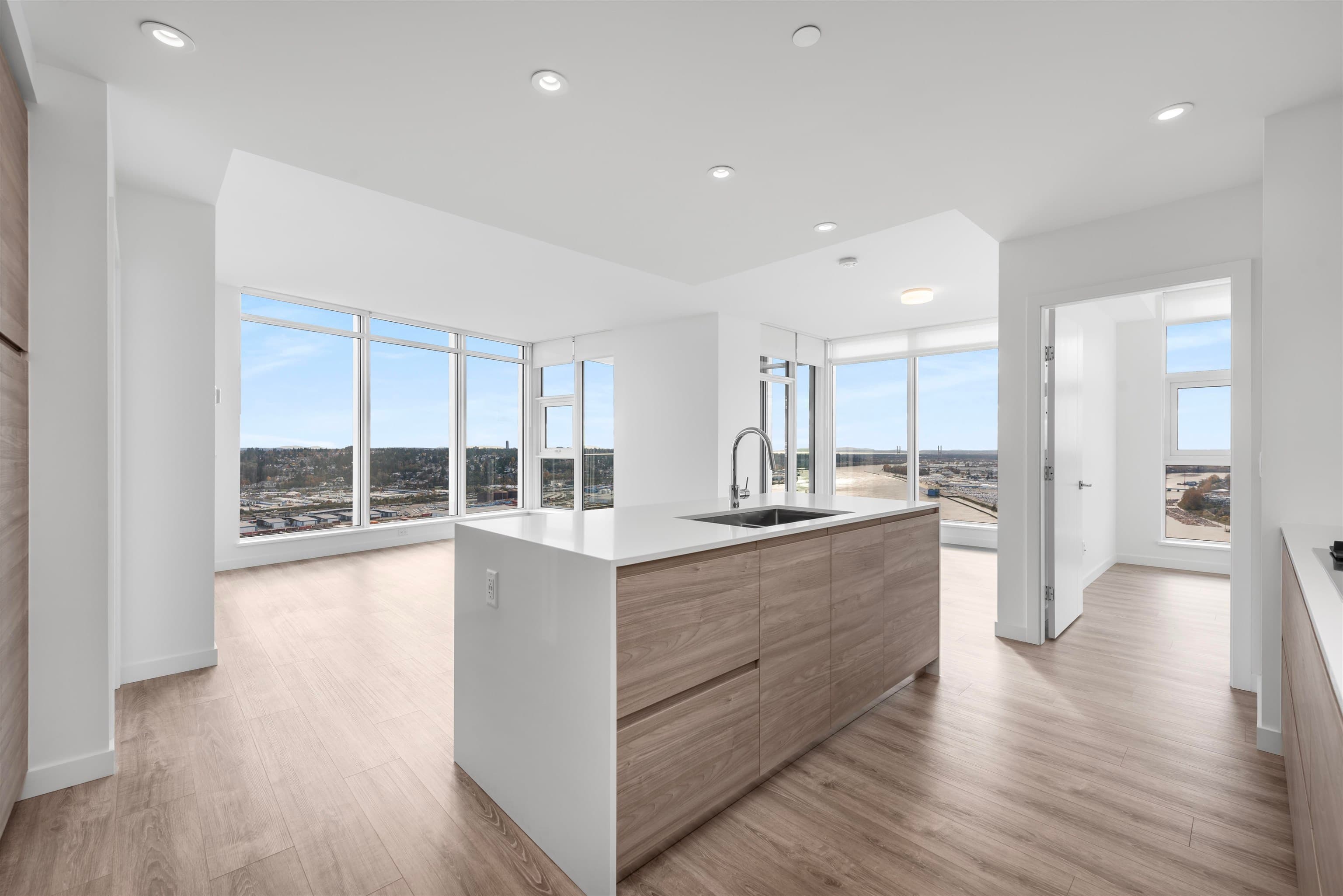 4008 - 680 Quayside Drive, New Westminster, V3M 0P2 — photo 4