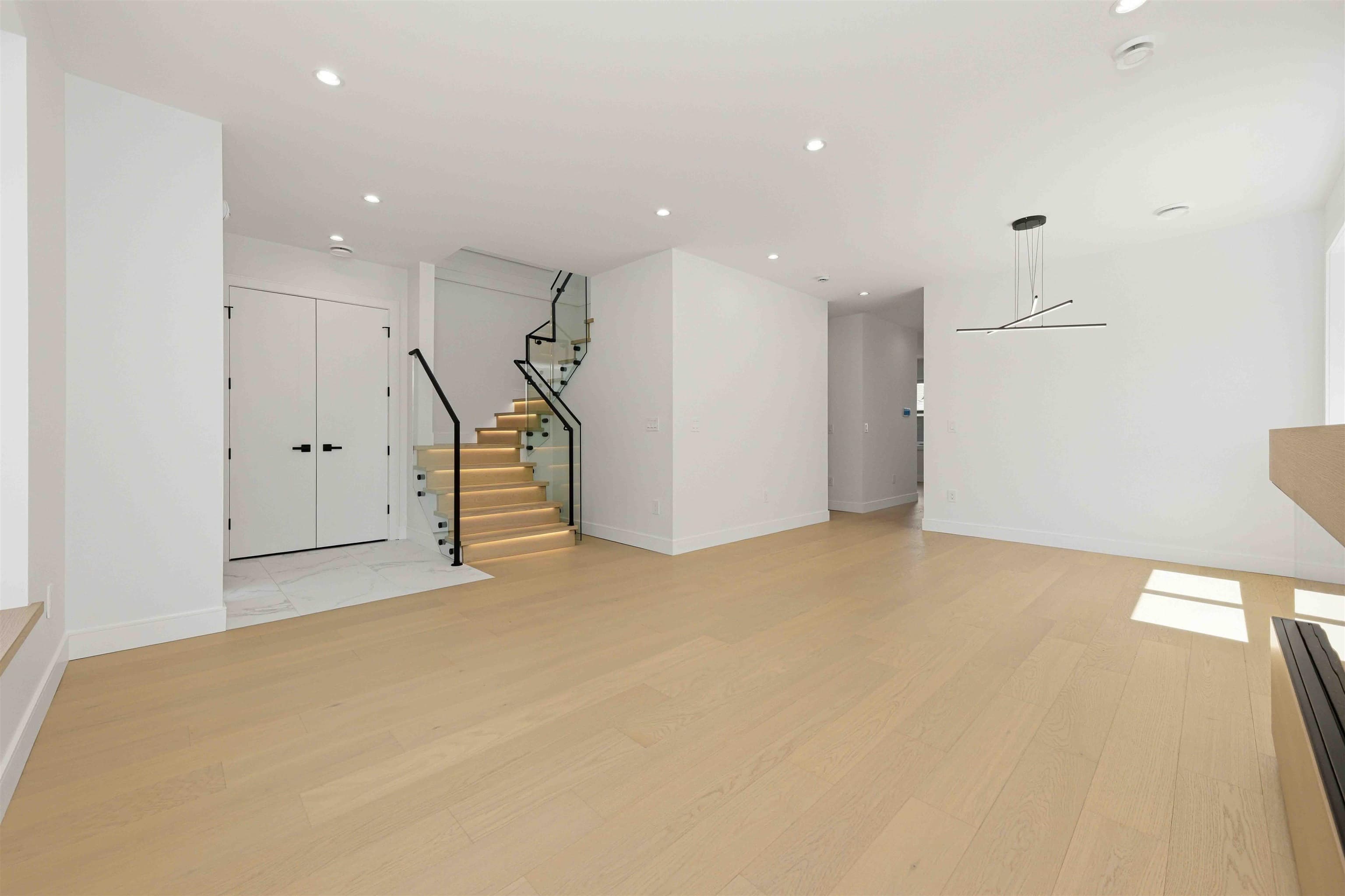 12260 English Avenue, Richmond, V7E 6S8 — photo 4
