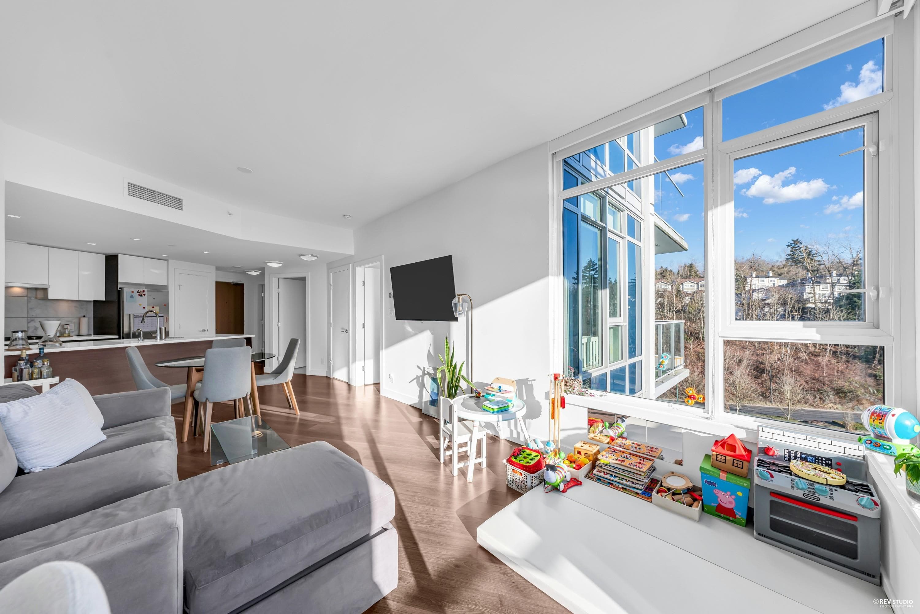 716 - 3557 Sawmill Crescent, Vancouver