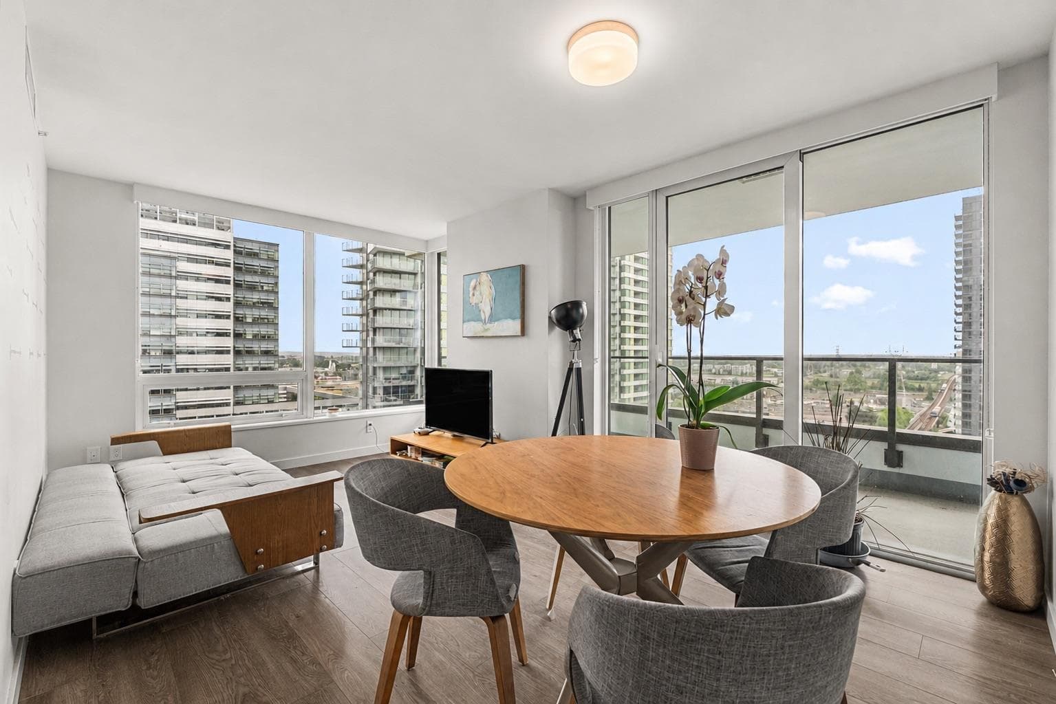 1408 - 8189 Cambie Street, Vancouver, V6P 0G6 — photo 3