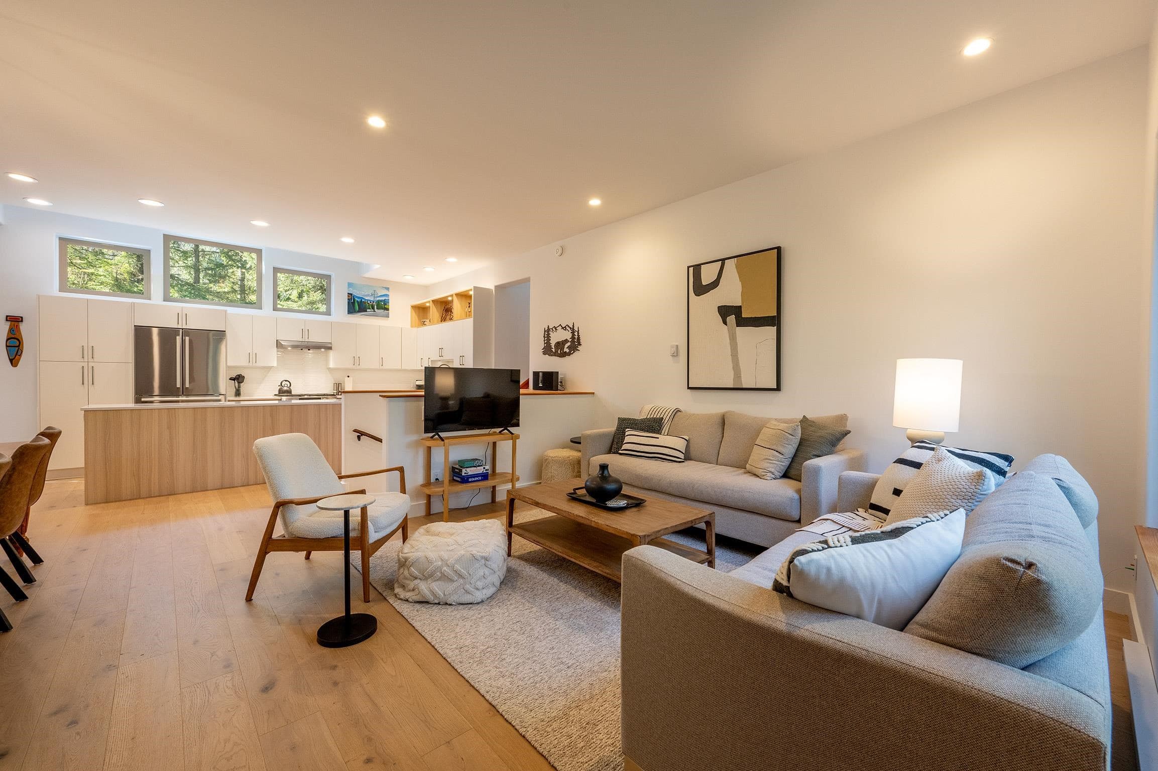 3125 Hawthorne Place, Whistler, V8E 0B8 — photo 2