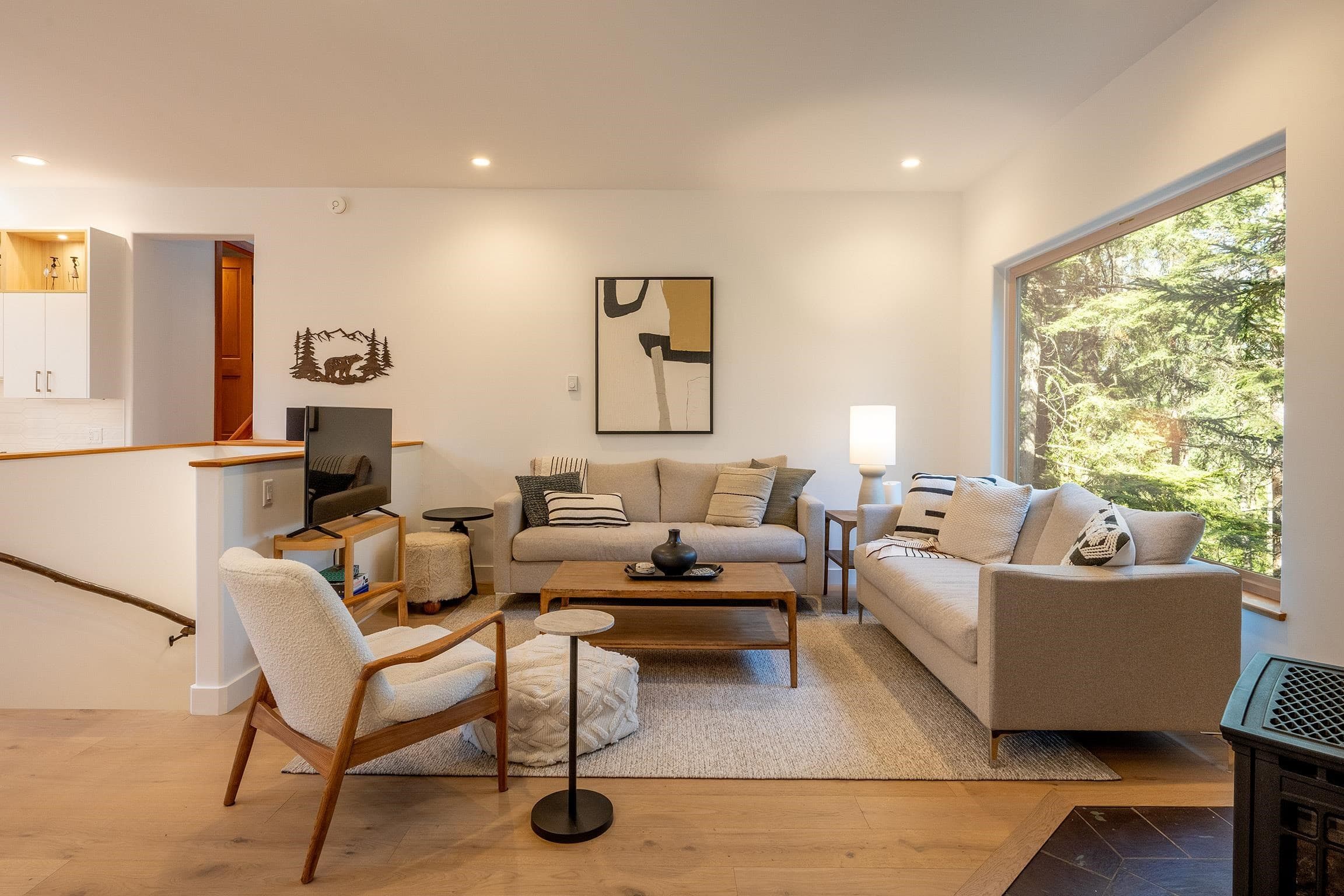 3125 Hawthorne Place, Whistler, V8E 0B8 — photo 3