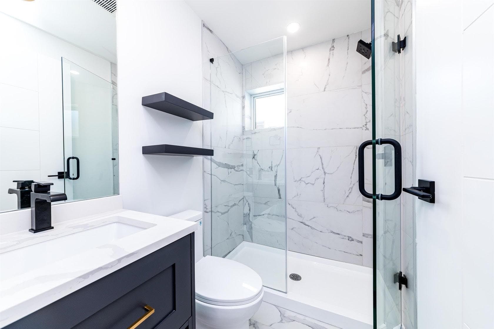 5447 Killarney Street, Vancouver, V5R 3W3 — photo 5