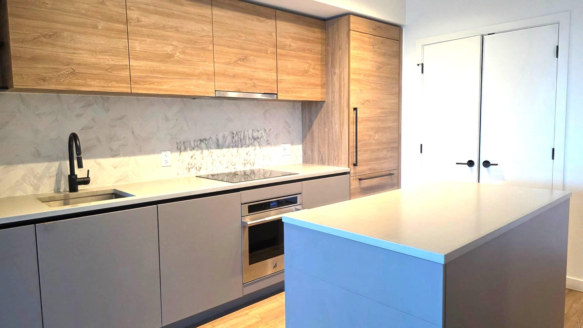 809 - 10448 University Drive, Surrey, V3T 0S7 — photo 2