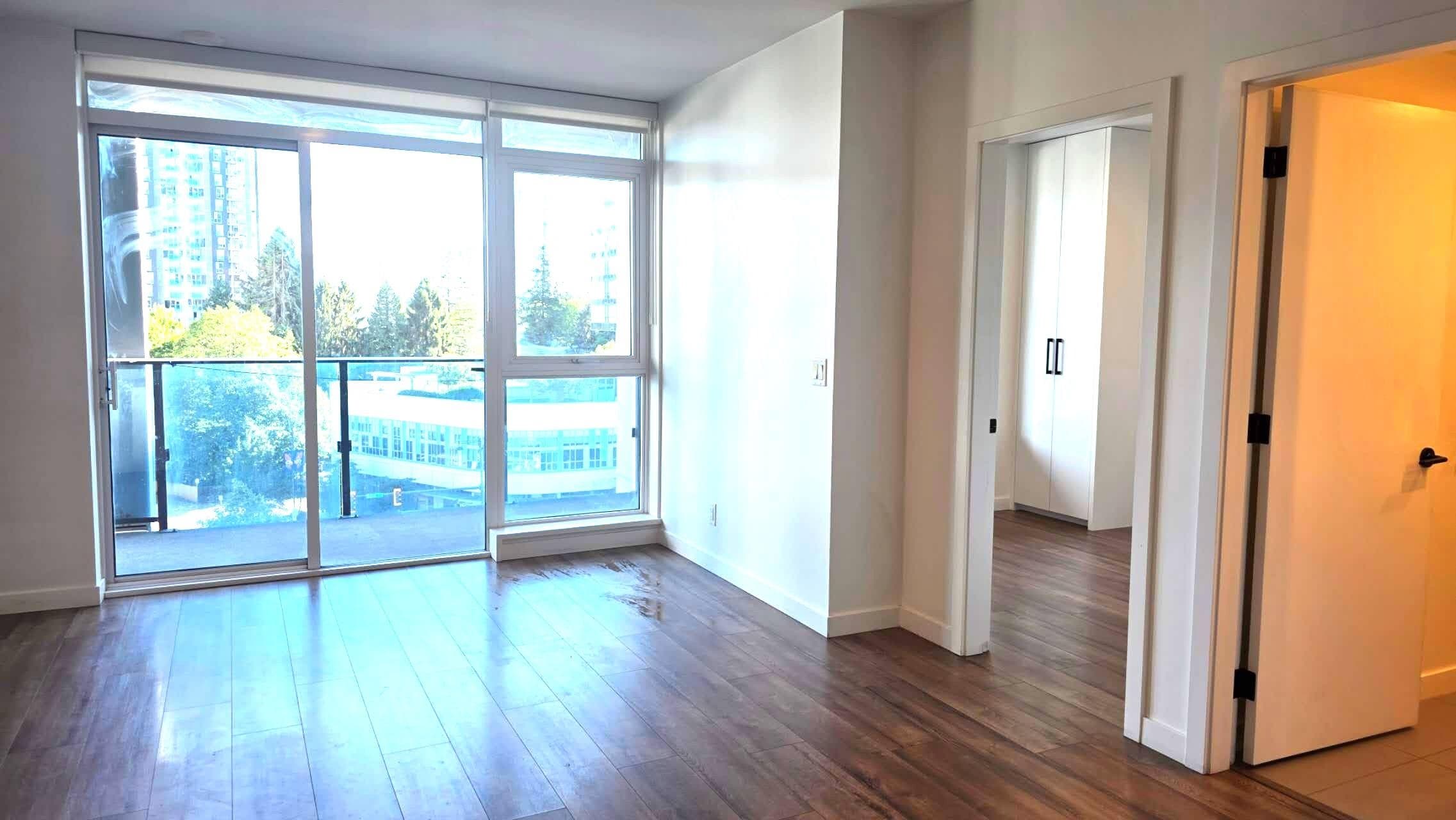 809 - 10448 University Drive, Surrey, V3T 0S7 — photo 5