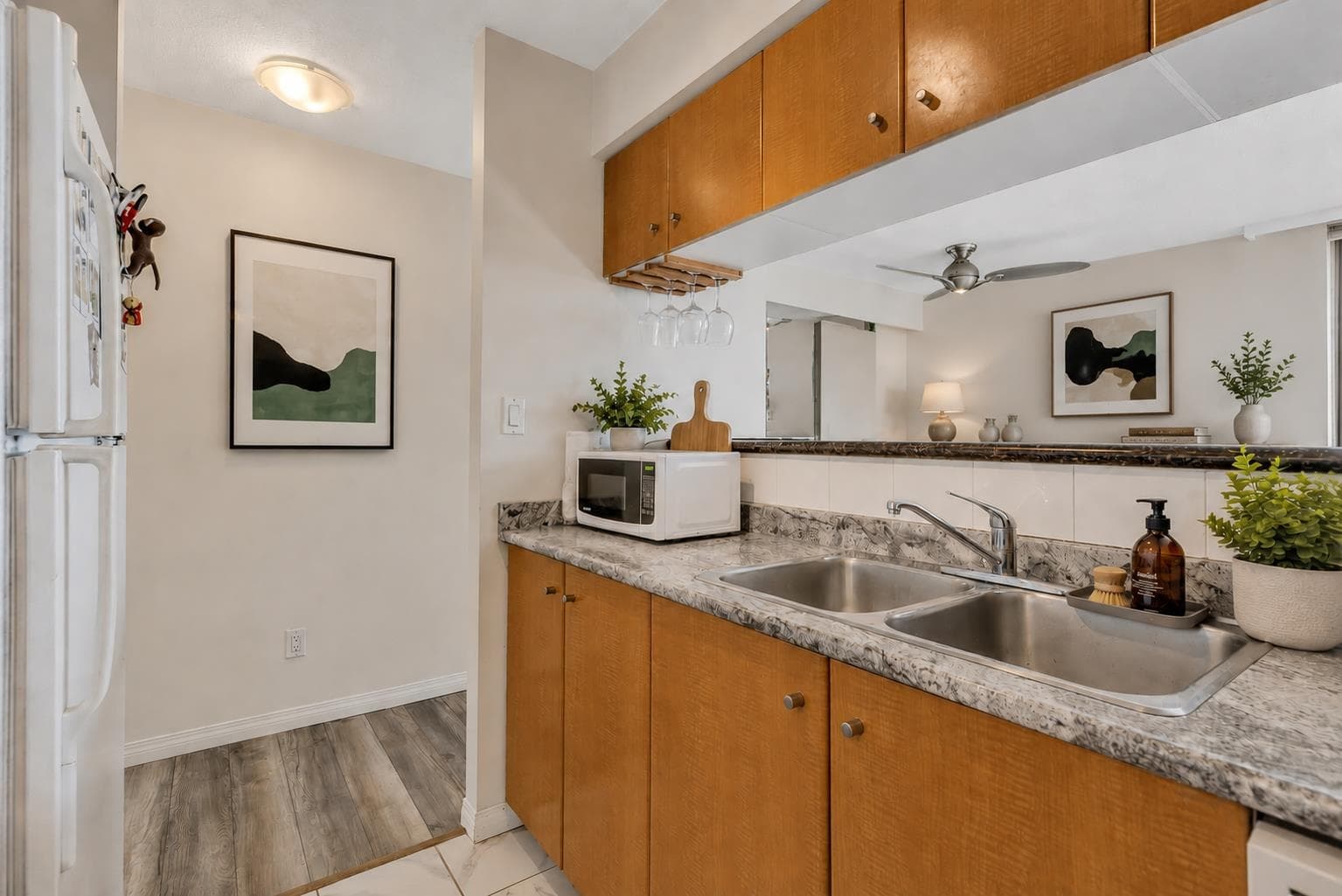 1405 - 822 Homer Street, Vancouver, V6B 6M3 — photo 5