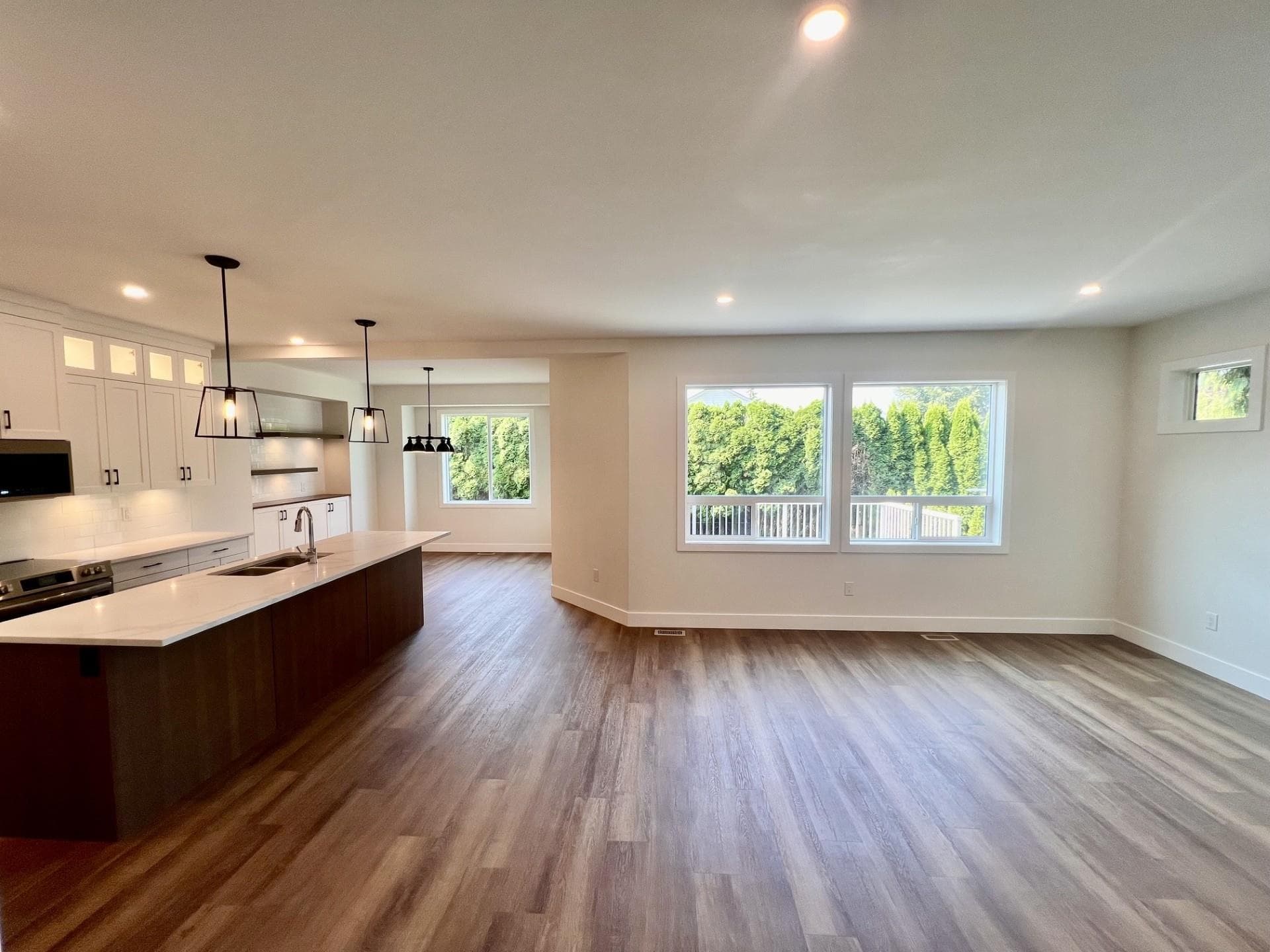 7033 Eden Drive, Chilliwack, V2R 1E6 — photo 5