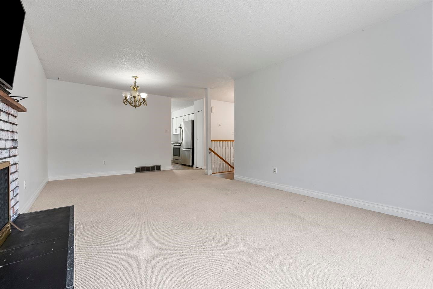 2369 Wakefield Court, Langley, V3S 8B2 — photo 5