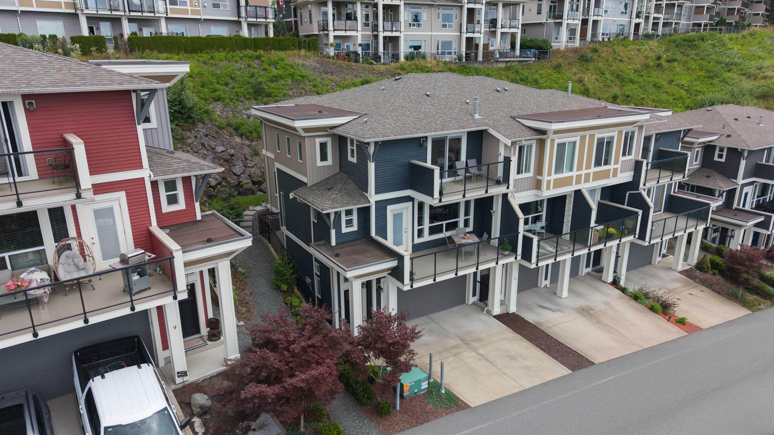 8 - 6026 Lindeman Street, Chilliwack, V2R 0W1 — photo 2