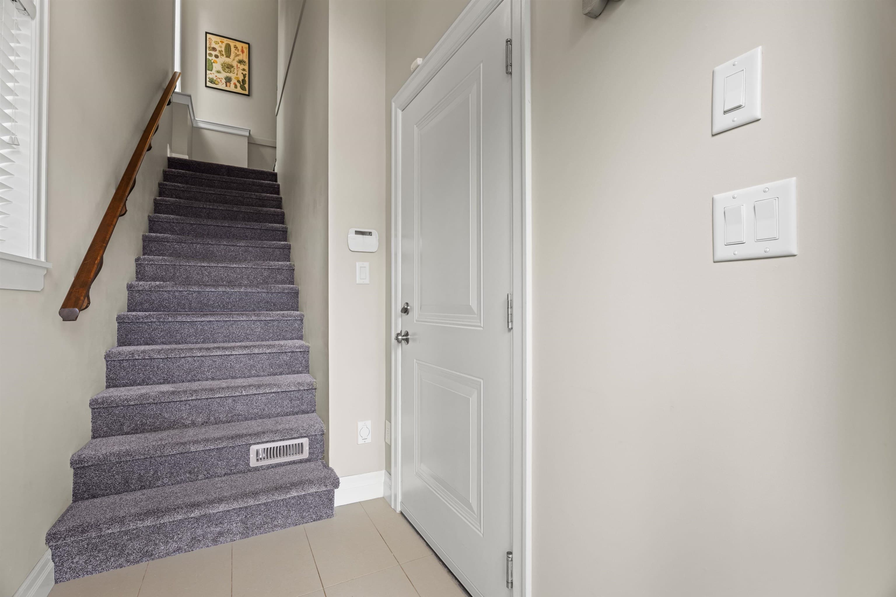 8 - 6026 Lindeman Street, Chilliwack, V2R 0W1 — photo 3