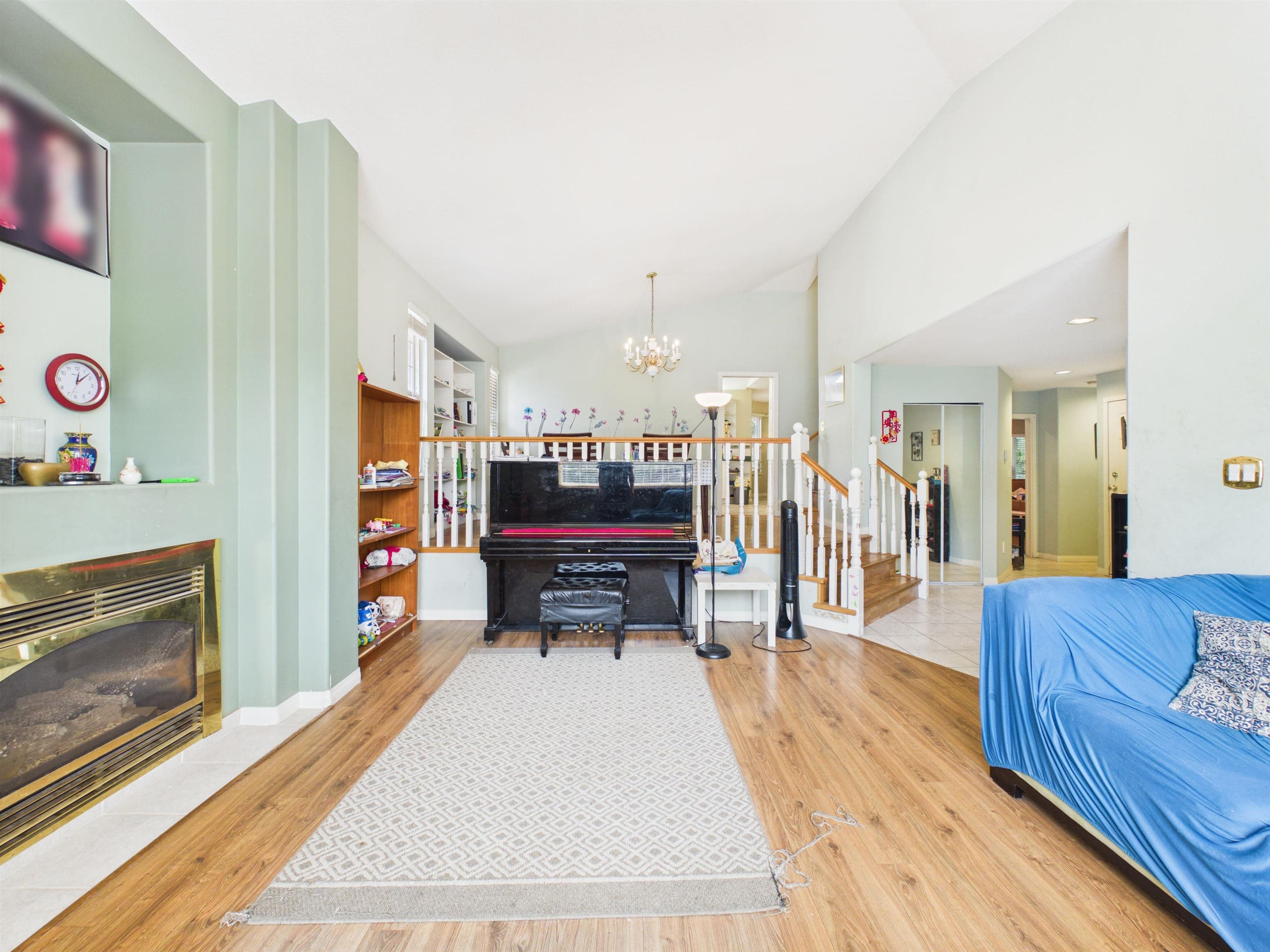 10576 154a Street, Surrey, V3R 4K1 — photo 3