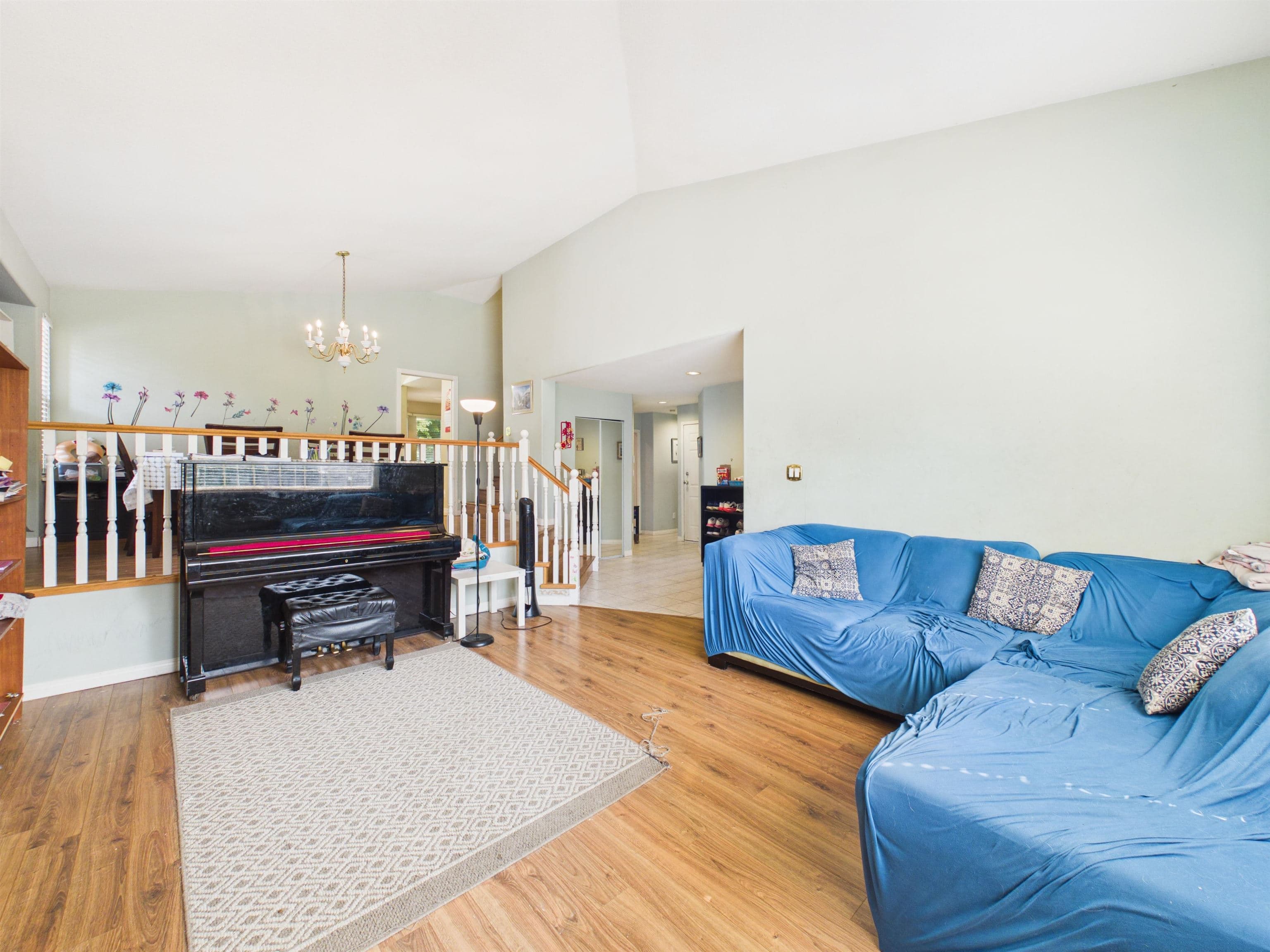 10576 154a Street, Surrey, V3R 4K1 — photo 5