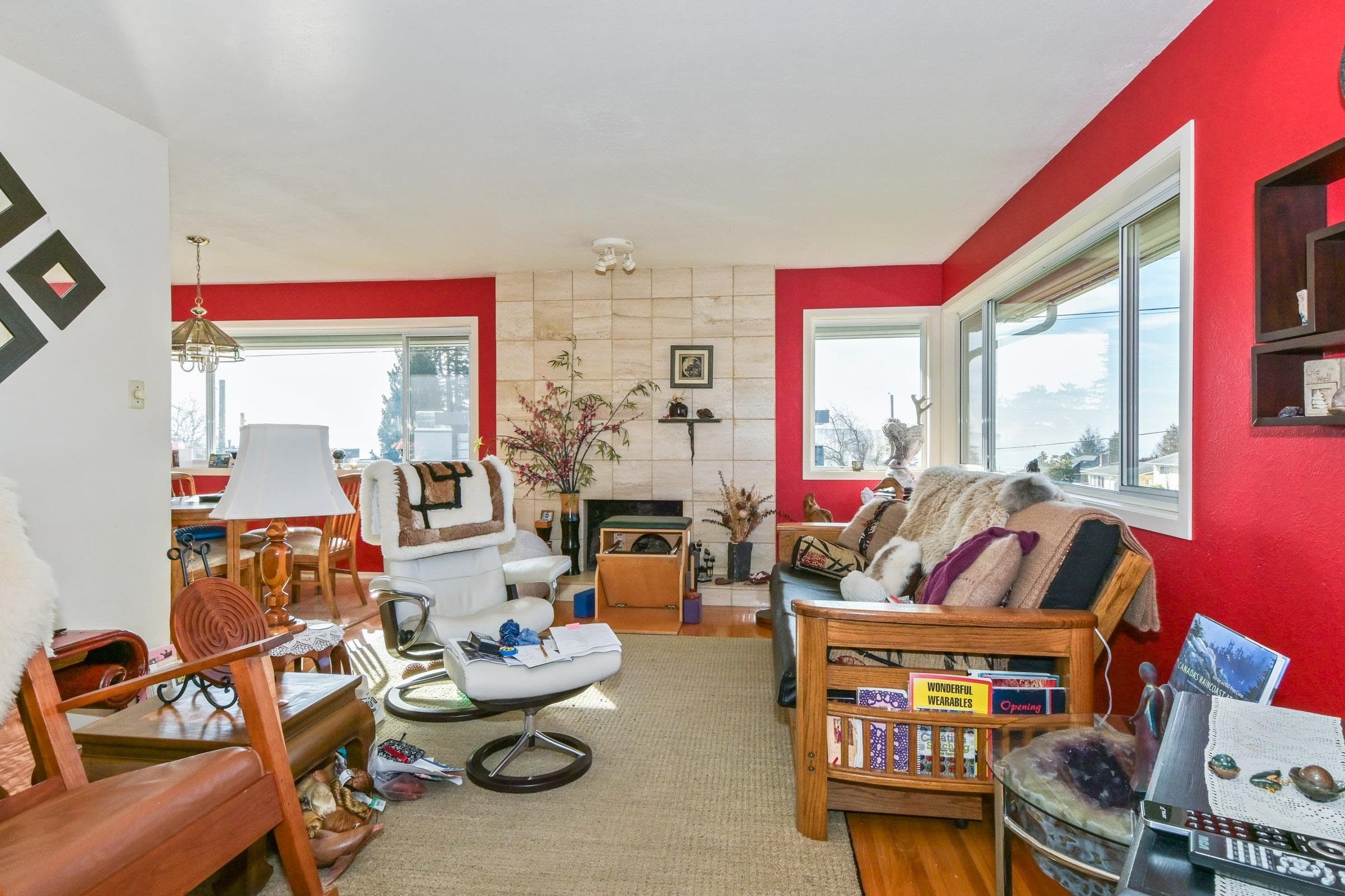 15761 Cliff Avenue, White Rock, V4B 1W4 — photo 3