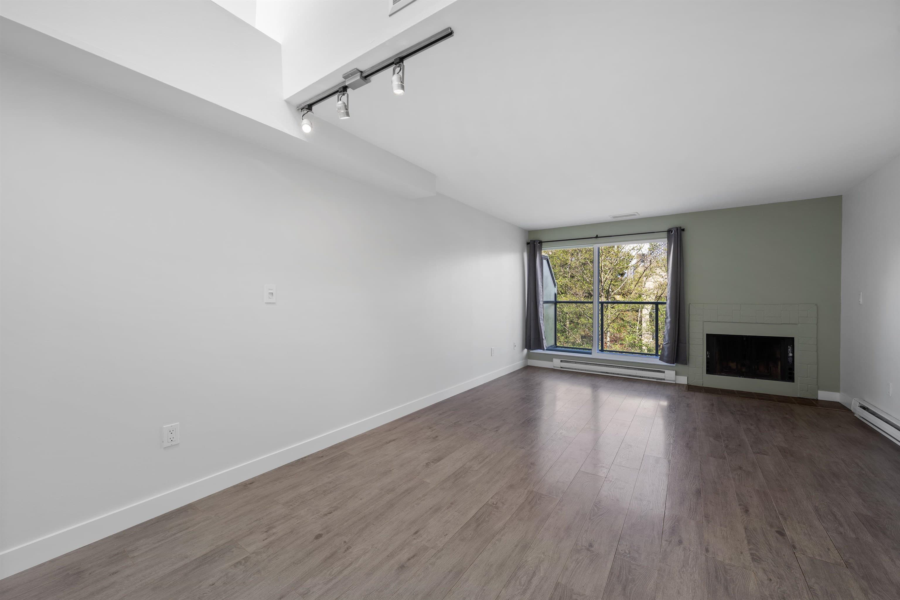 3 - 1355 W 4th Avenue, Vancouver, V6H 3Y8 — photo 4