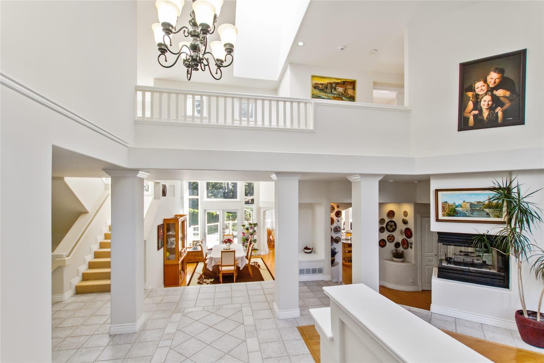 3866 Michener Way, North Vancouver, V7K 3C7 — photo 4