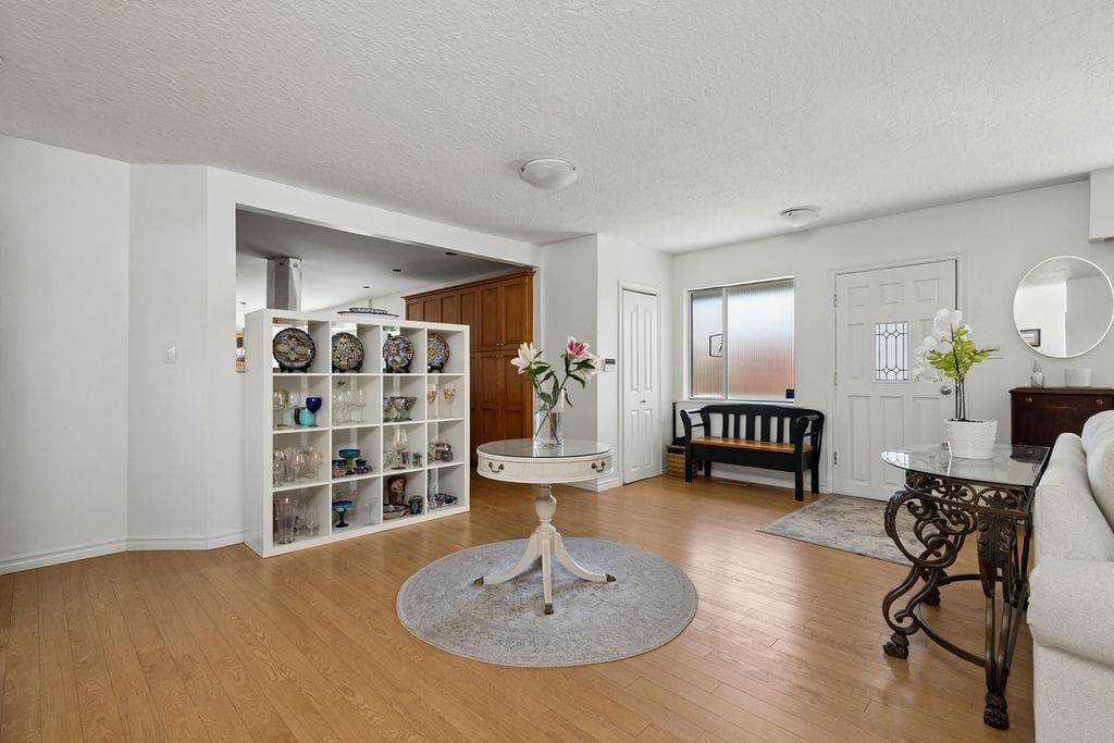 1005 Westmount Drive, Port Moody, V3H 1L1 — photo 4