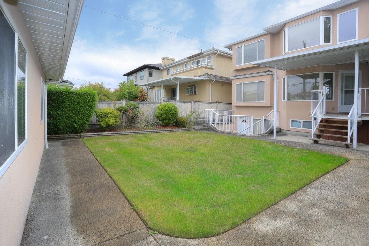 6333 Butler Street, Vancouver, V5S 3K6 — photo 5