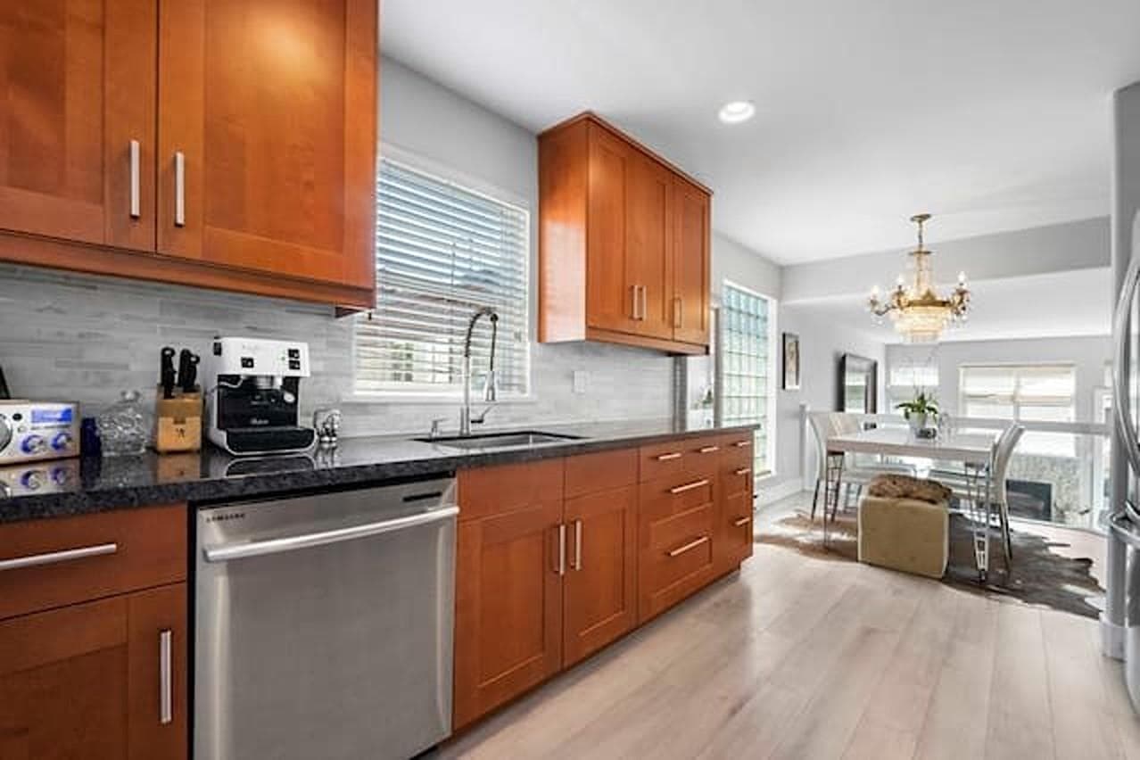 D - 136 W 4th Street, North Vancouver, V7M 1H5 — photo 3