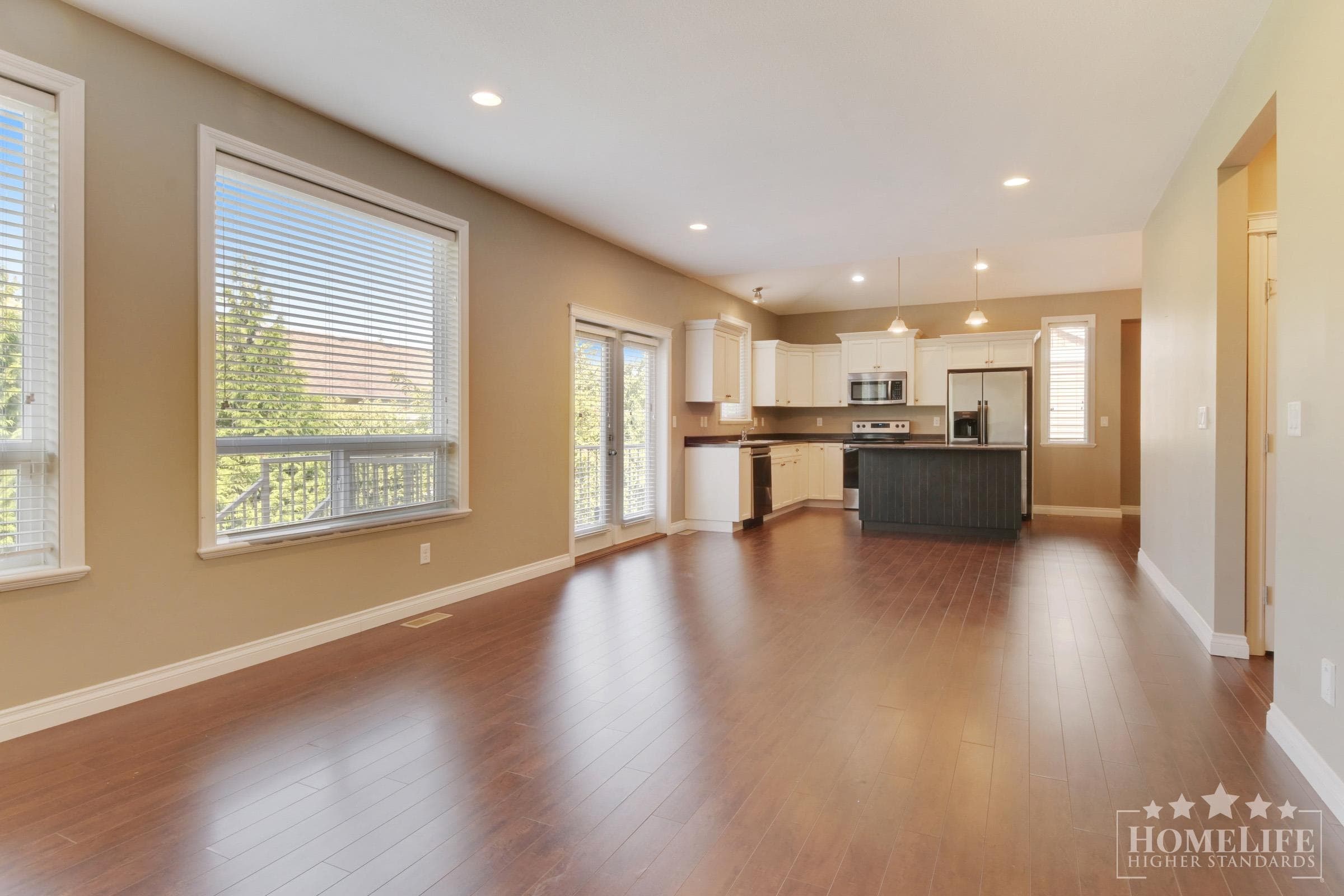 Upper House - 47393 Macswan Drive, Chilliwack, V2R 0L3 — photo 3