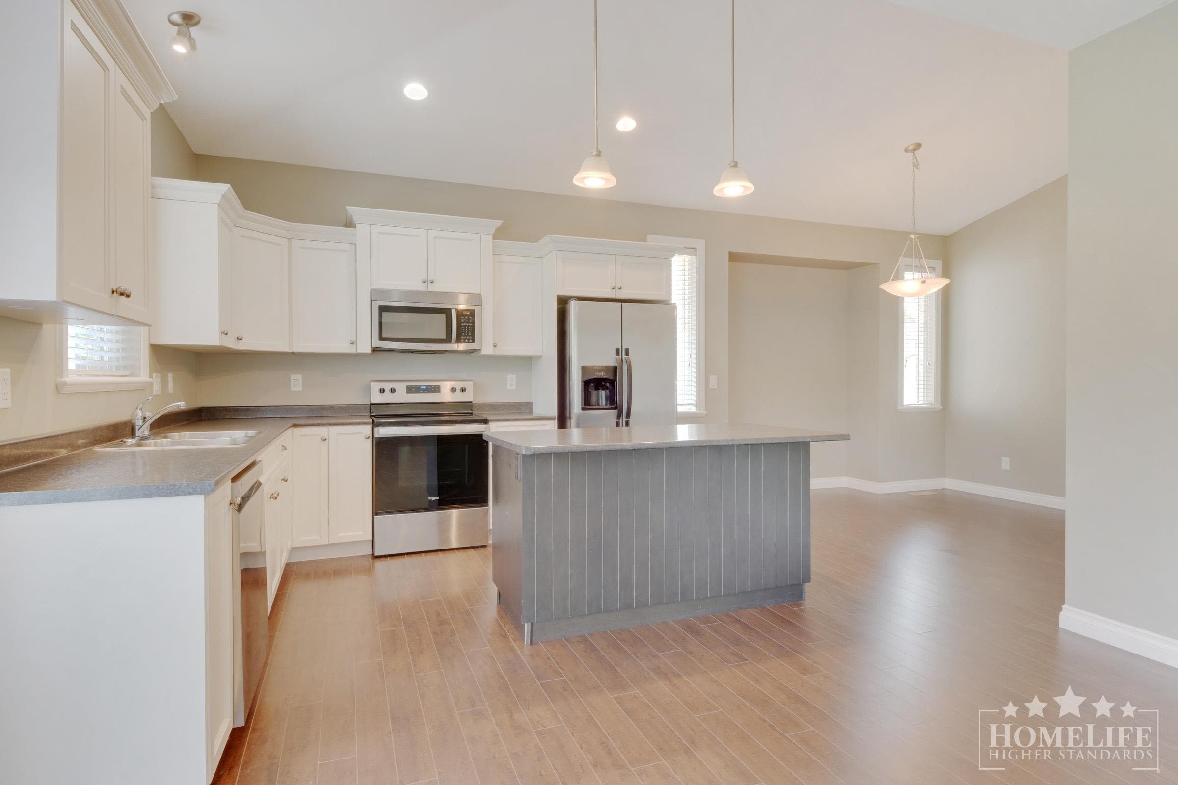 Upper House - 47393 Macswan Drive, Chilliwack, V2R 0L3 — photo 5