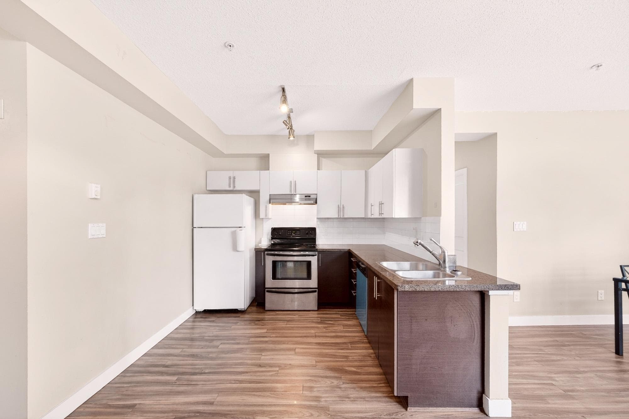 109 - 5692 Kings Road, Vancouver, V6T 1K8 — photo 5